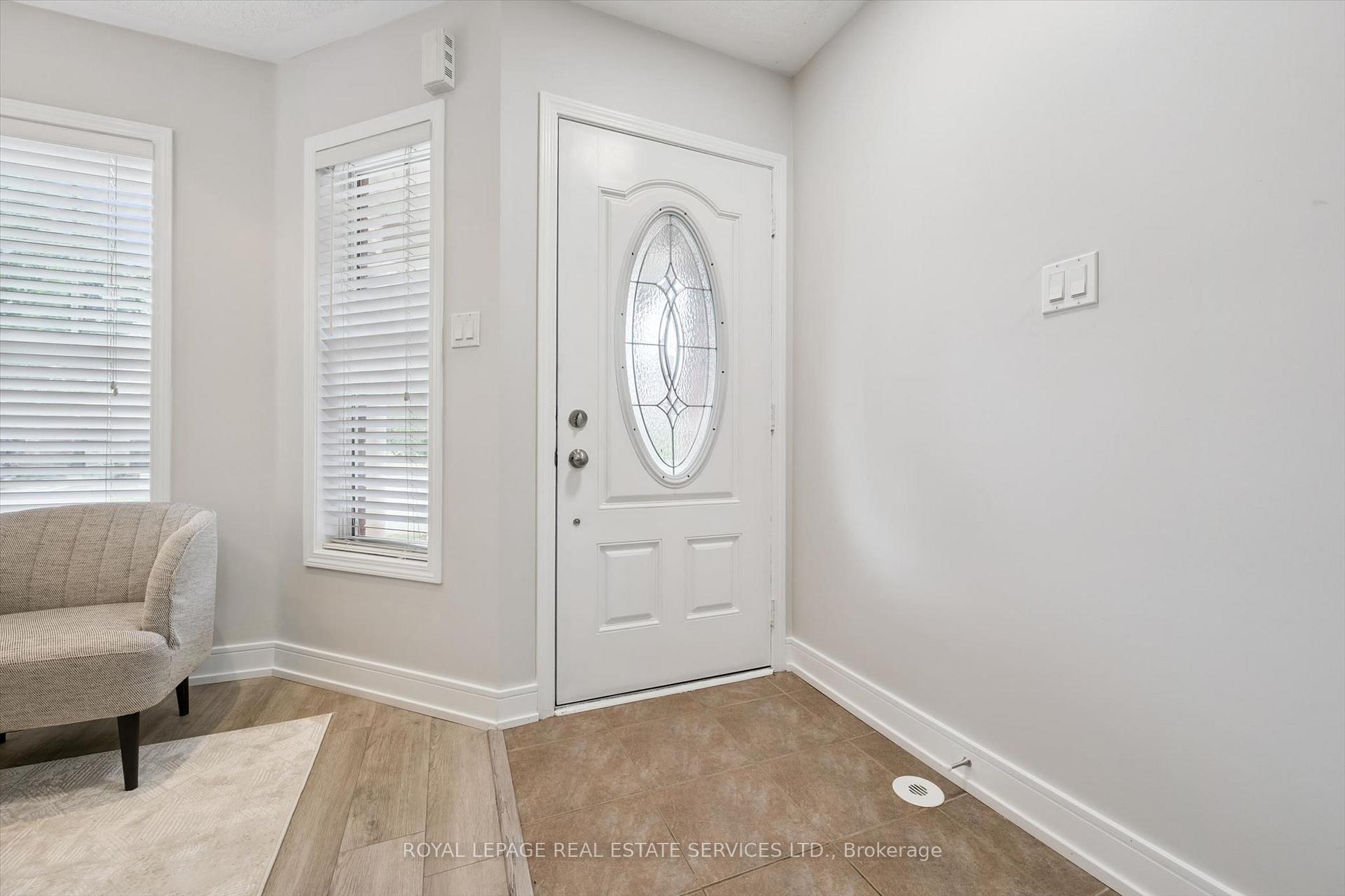 Photo 5 of 937 Vickerman Way, Milton, Coates — HOMEH