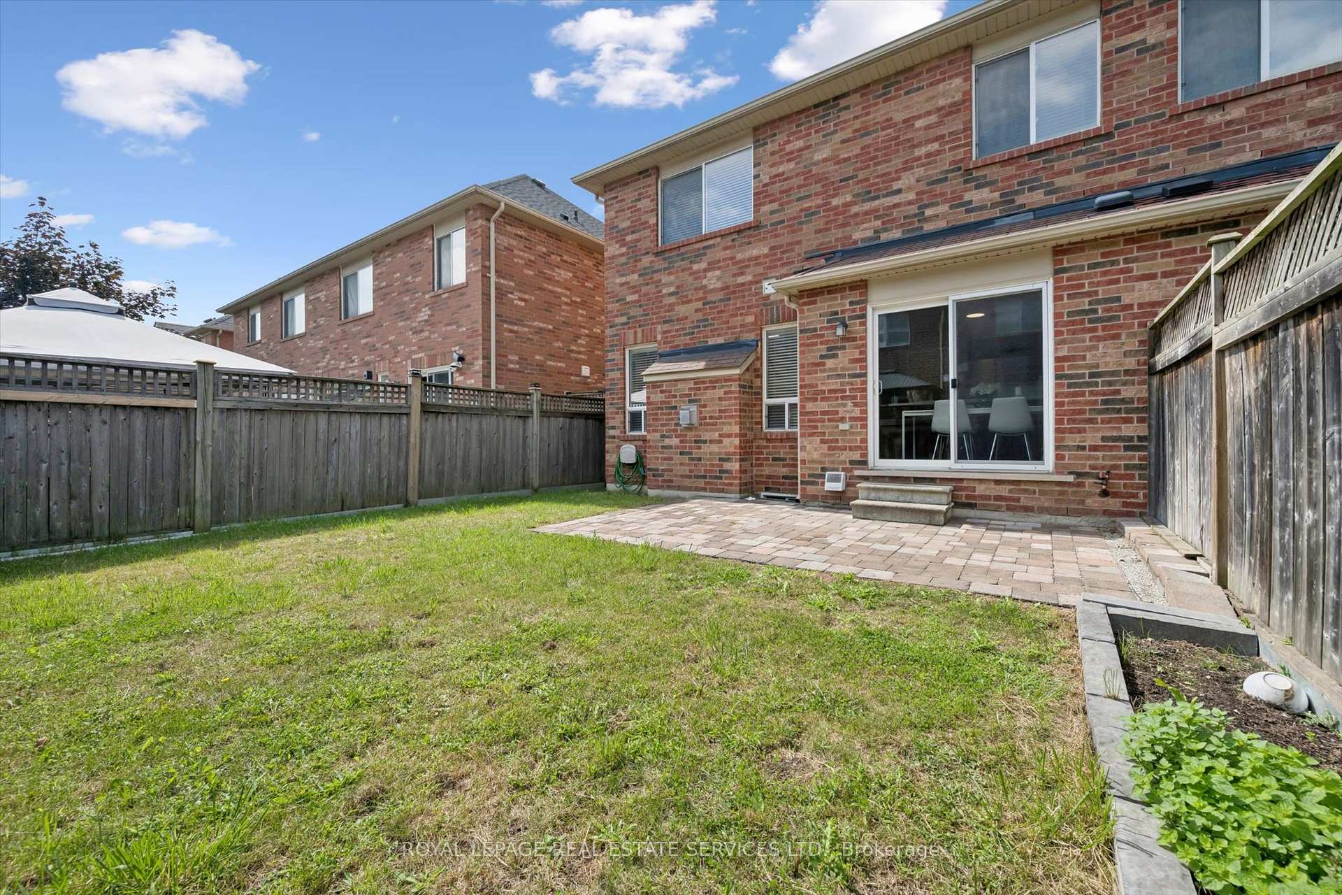 Photo 38 of 937 Vickerman Way, Milton, Coates — HOMEH