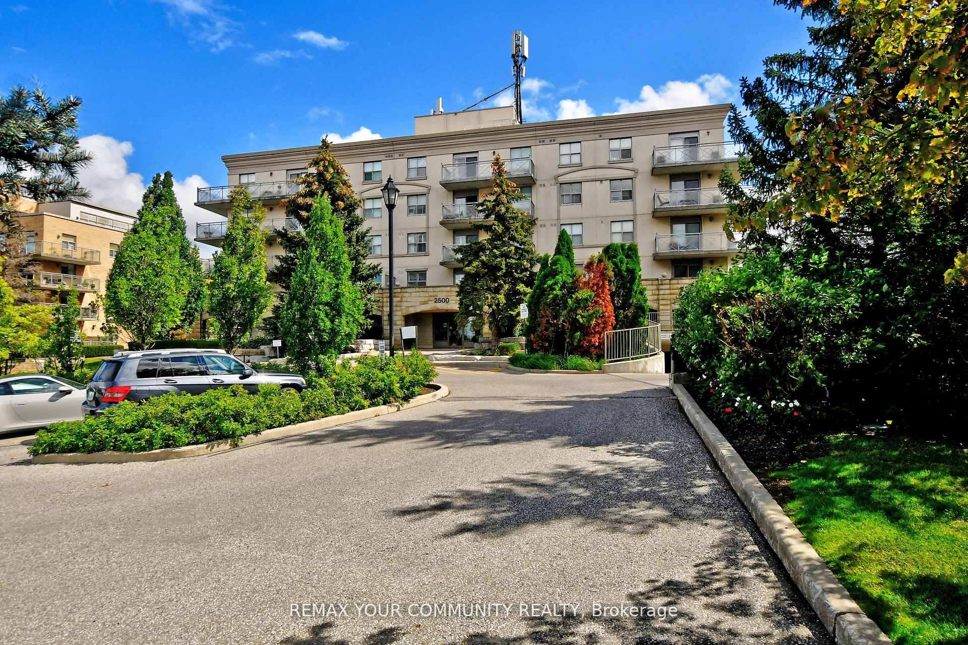Photo of Unit 502, 2500 Rutherford Road
