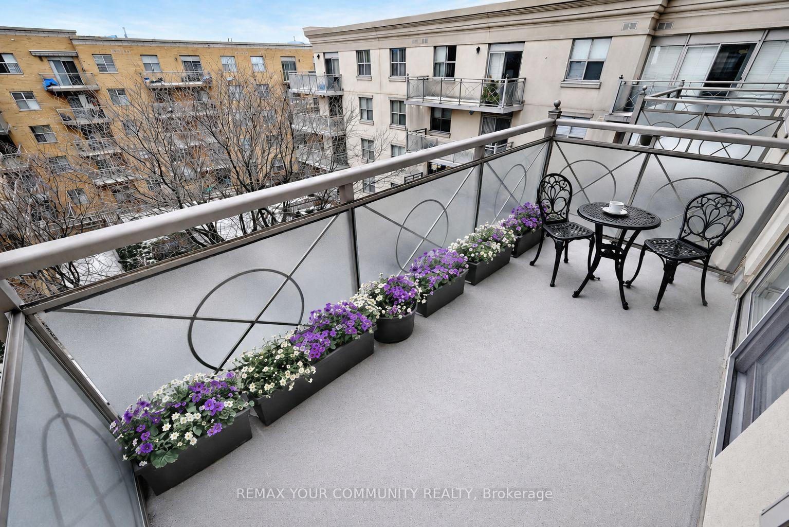 Photo 15 of Unit 502, 2500 Rutherford Road, Vaughan, Maple — HOMEH
