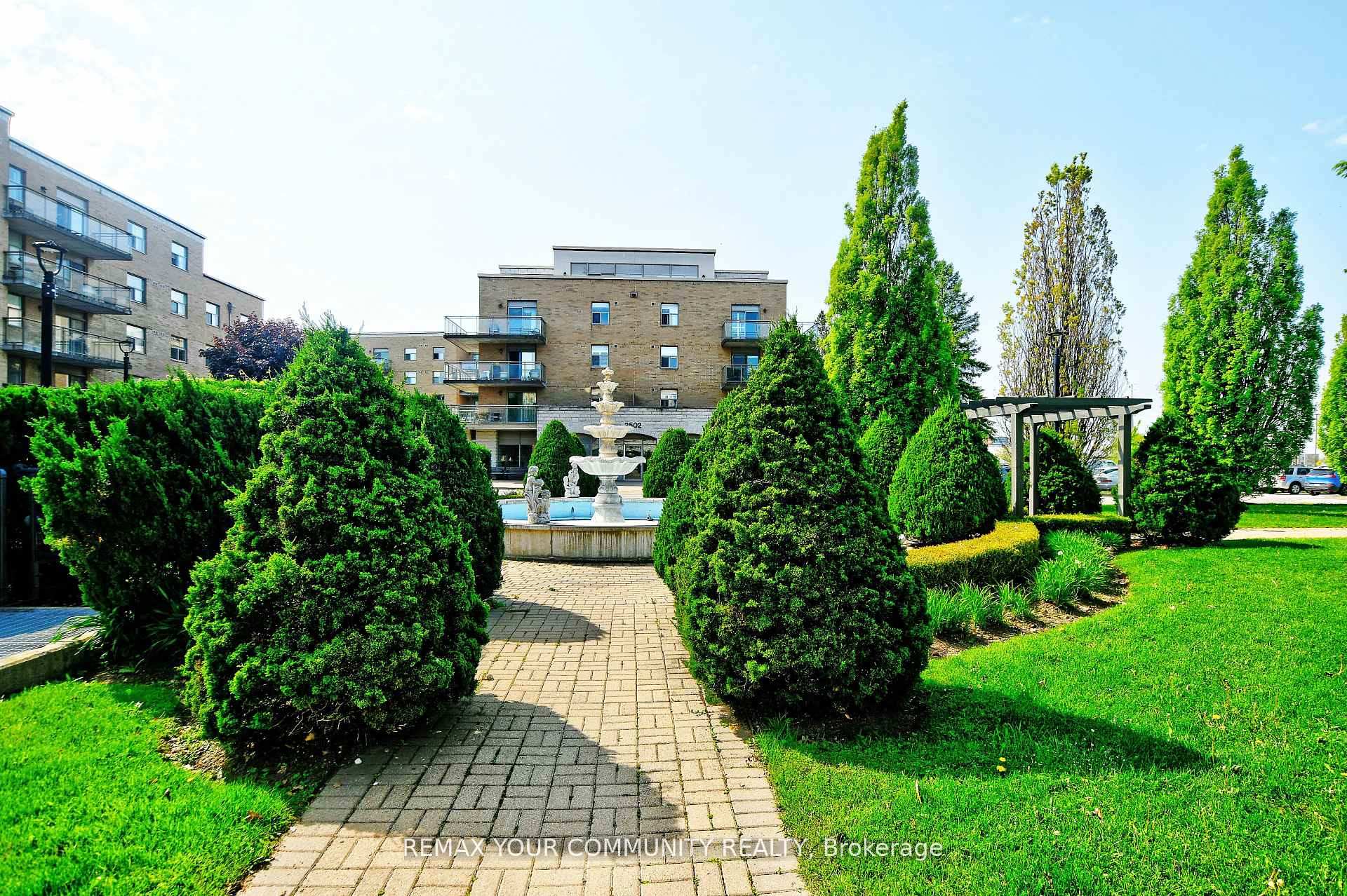 Photo 26 of Unit 502, 2500 Rutherford Road, Vaughan, Maple — HOMEH