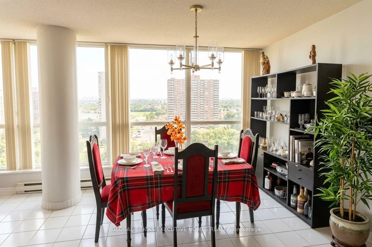 Photo 5 of 5 Rowntree Road, Etobicoke, Mount Olive-Silverstone-Jamestown — HOMEH