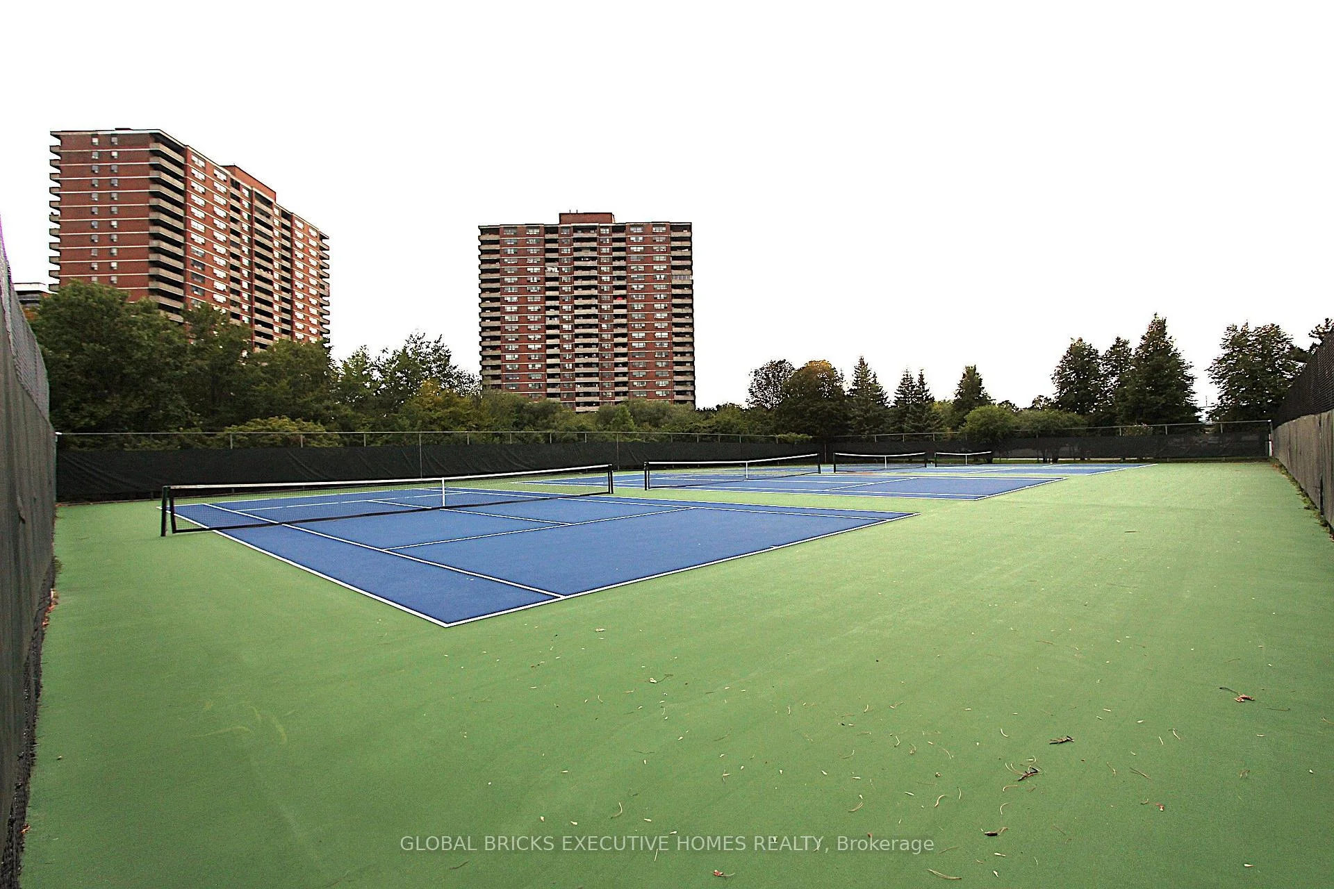 Photo 17 of 5 Rowntree Road, Etobicoke, Mount Olive-Silverstone-Jamestown — HOMEH