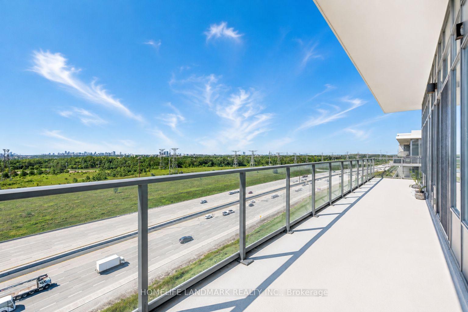 Photo 7 of Unit 325-PH9, 325 South Park Road, Markham, Commerce Valley — HOMEH