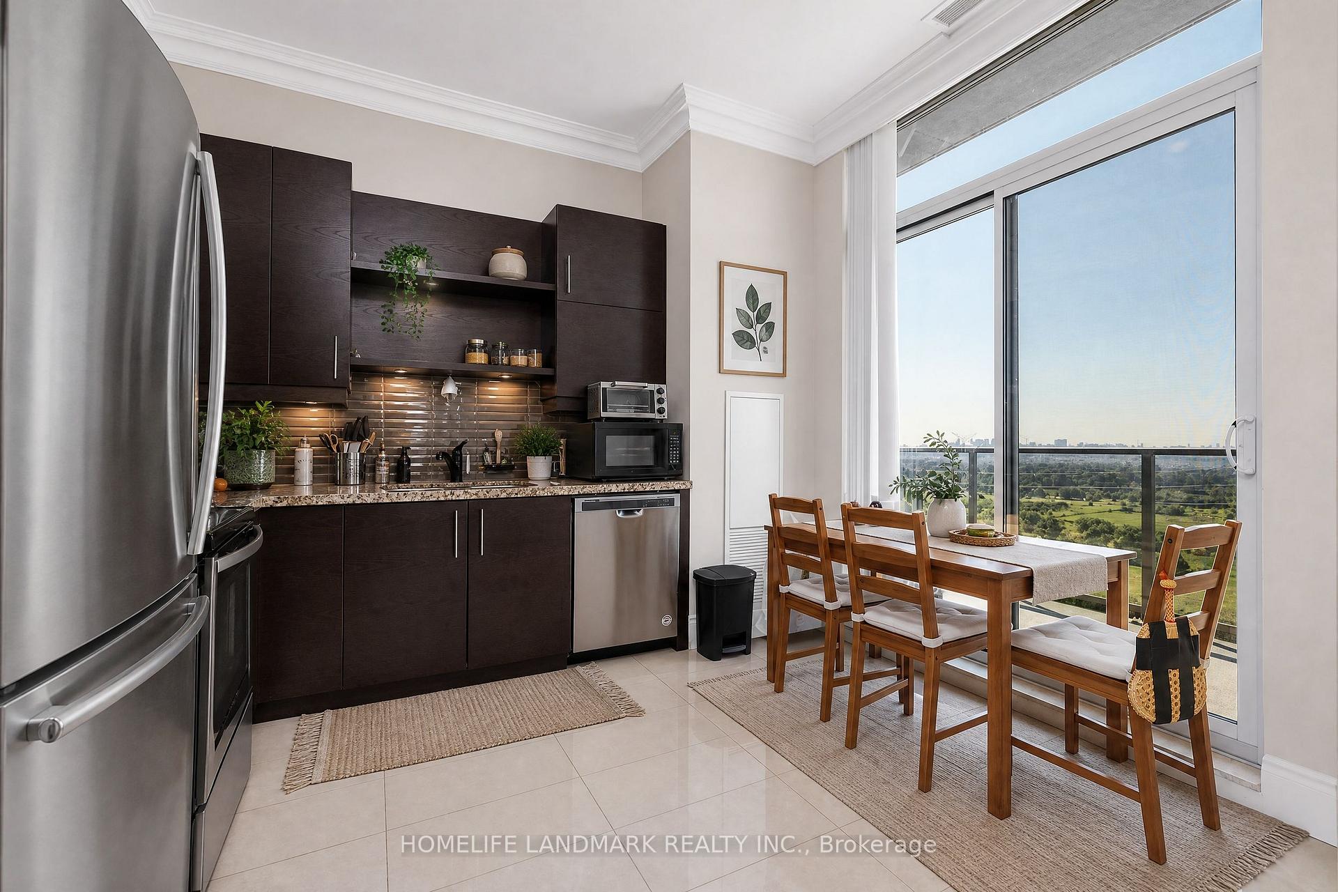 Photo 10 of Unit 325-PH9, 325 South Park Road, Markham, Commerce Valley — HOMEH