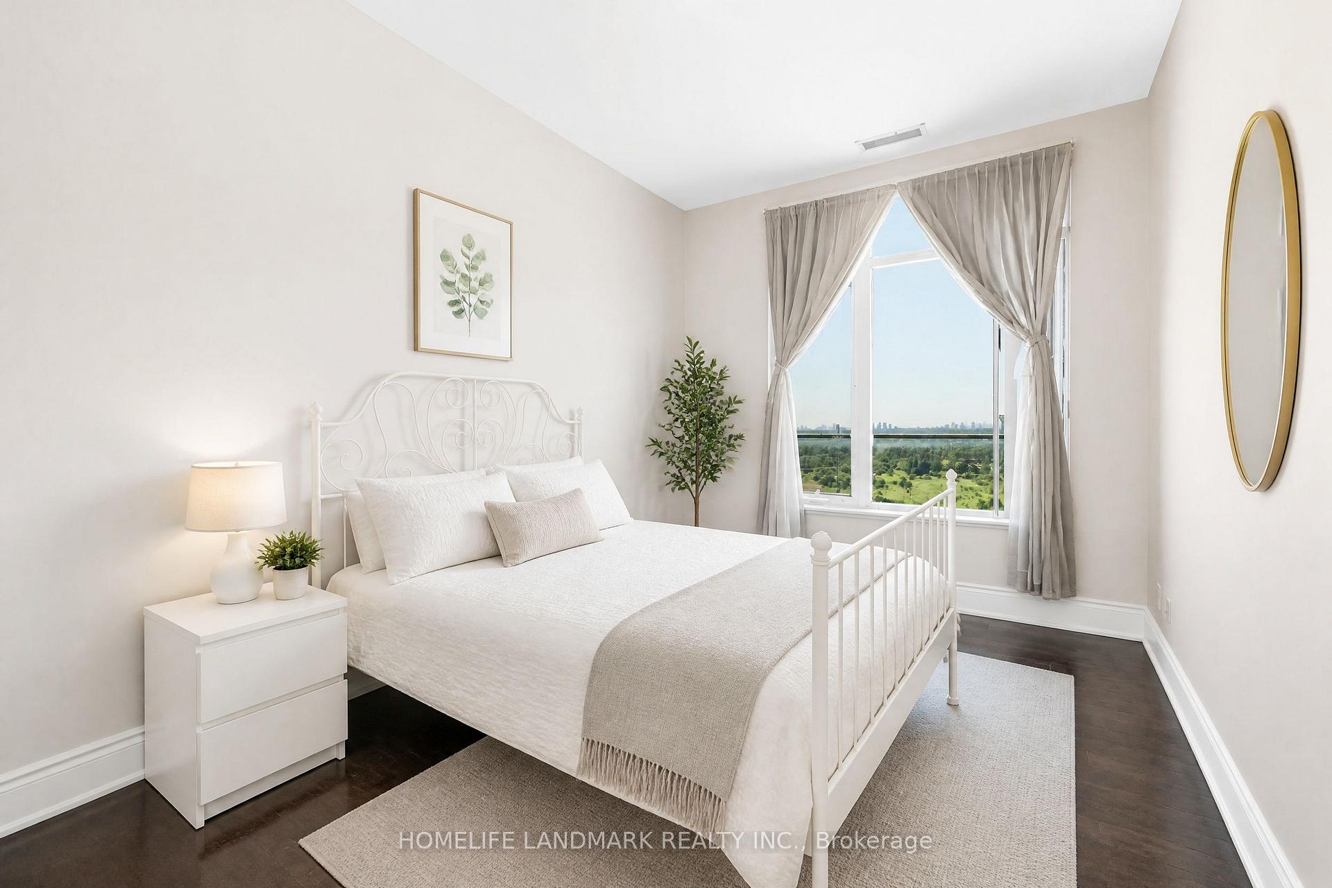 Photo 12 of Unit 325-PH9, 325 South Park Road, Markham, Commerce Valley — HOMEH