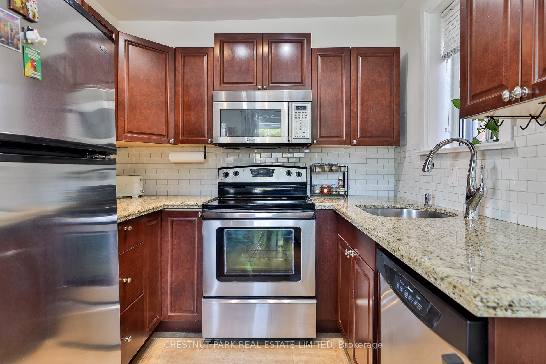 Photo 16 of Unit 5, 1648 Bathurst Street, Toronto, Humewood-Cedarvale — HOMEH