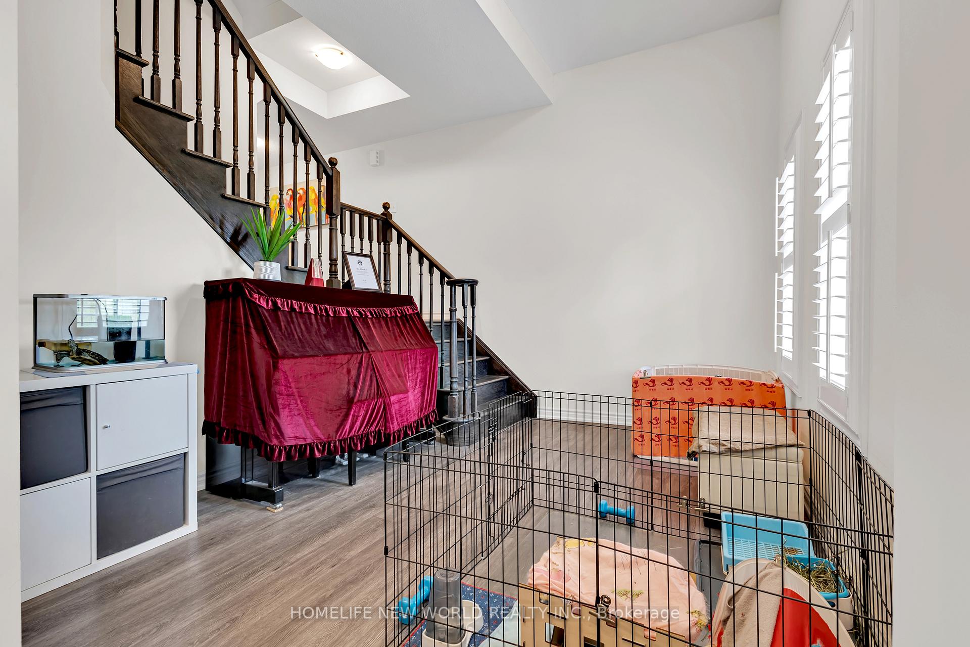Photo 6 of Unit 71, 88 Decorso Drive, Guelph, Kortright East — HOMEH