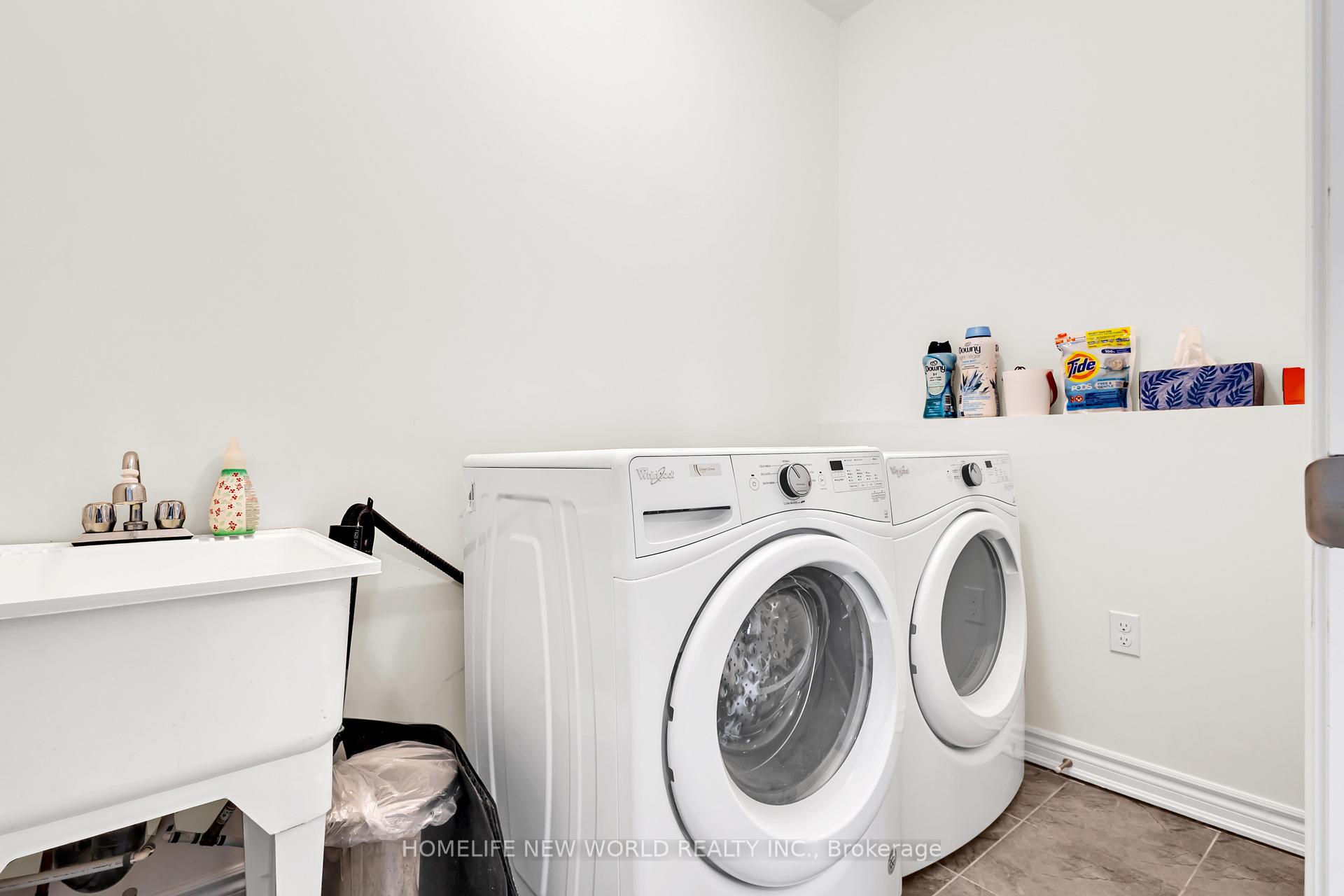 Photo 11 of Unit 71, 88 Decorso Drive, Guelph, Kortright East — HOMEH