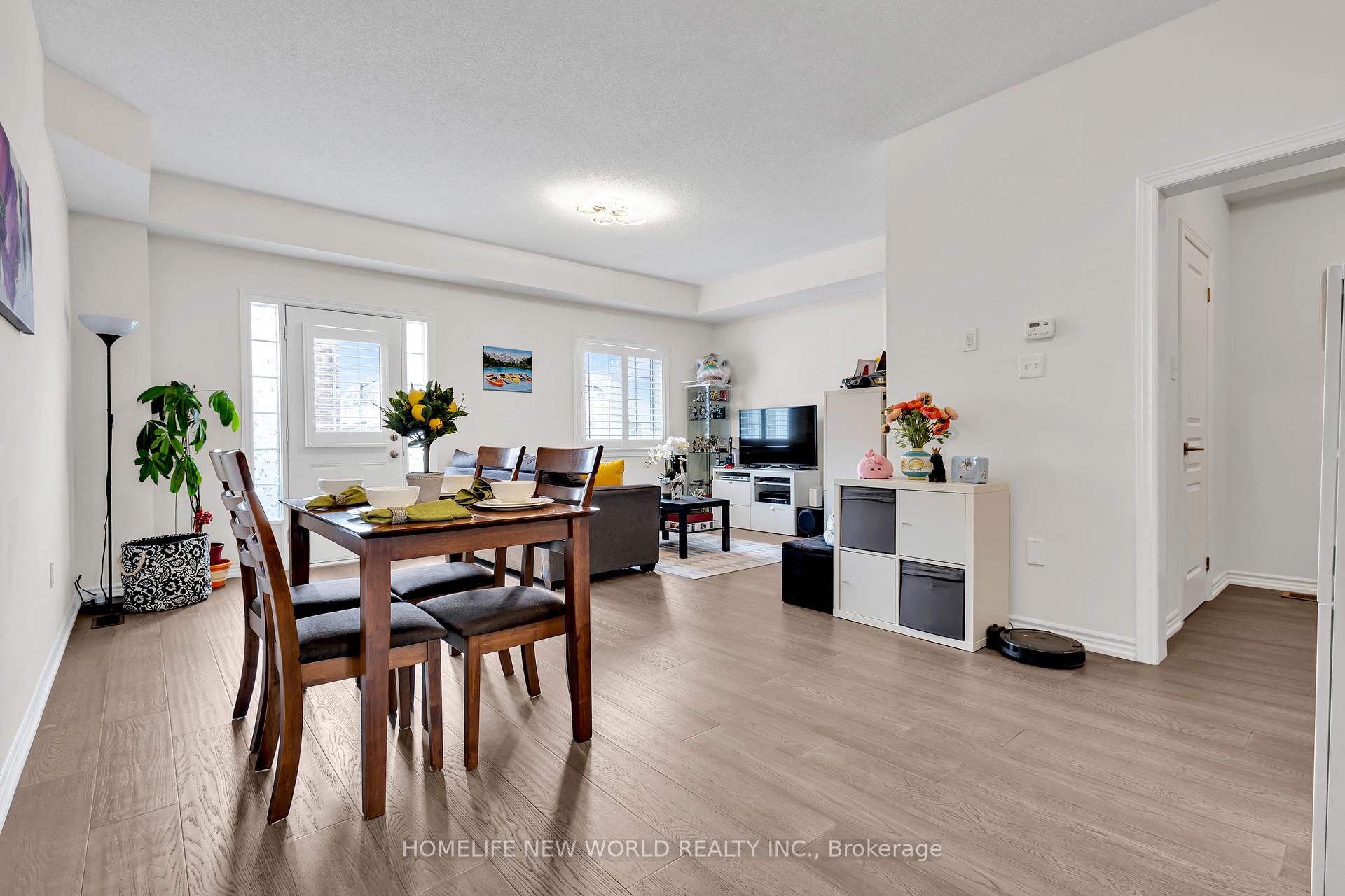 Photo 19 of Unit 71, 88 Decorso Drive, Guelph, Kortright East — HOMEH