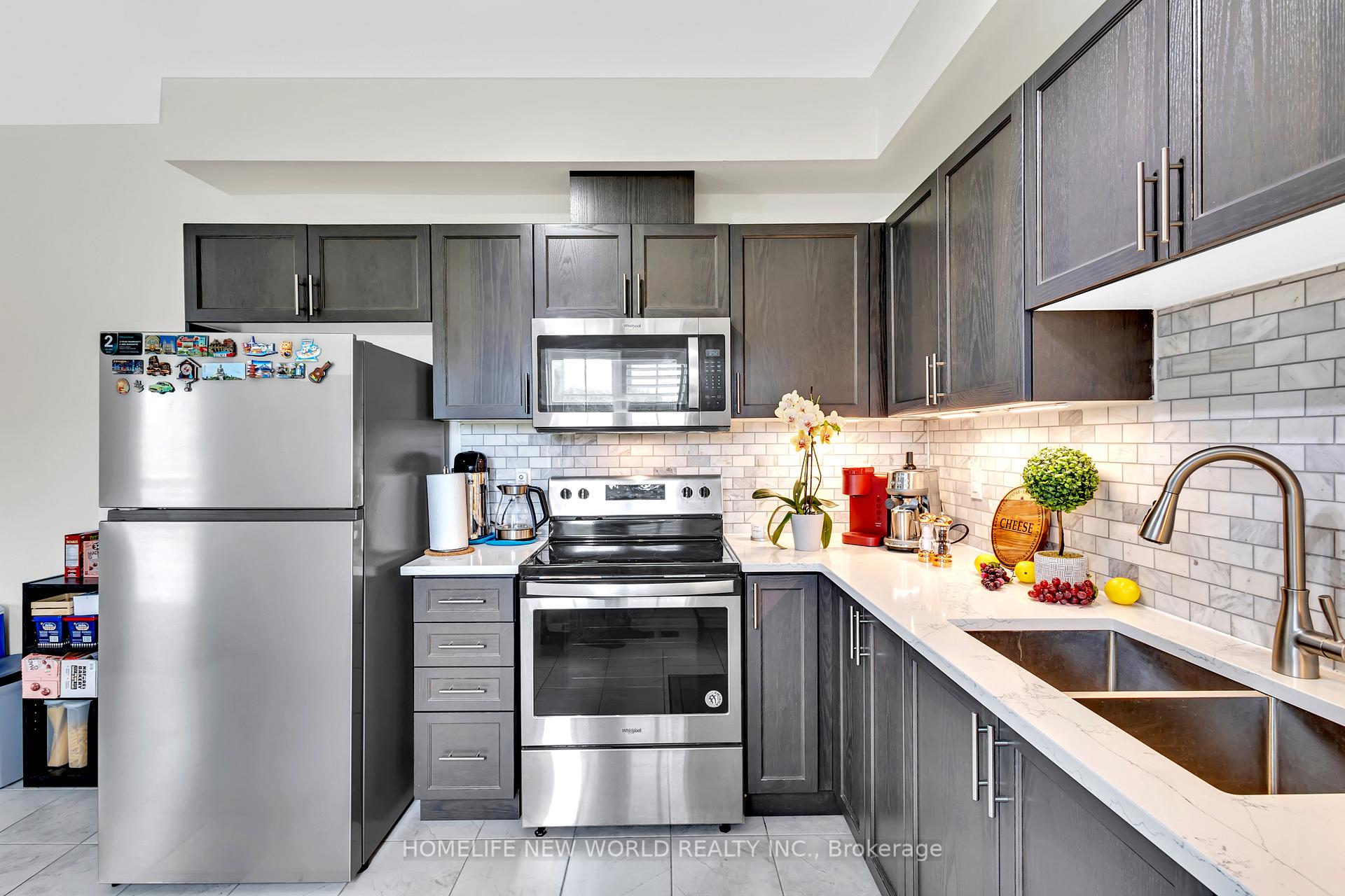 Photo 23 of Unit 71, 88 Decorso Drive, Guelph, Kortright East — HOMEH