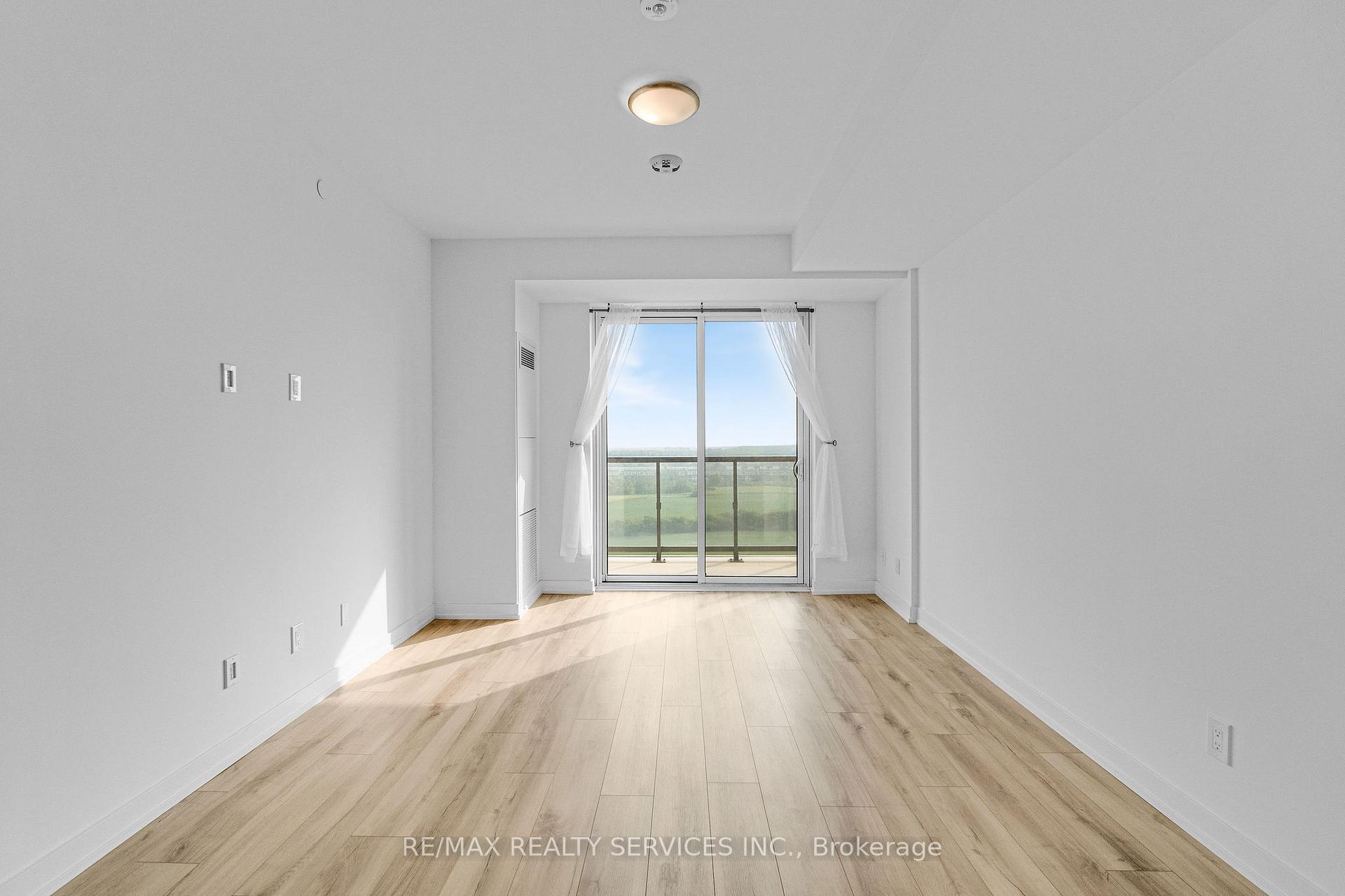 Photo 9 of Unit 1206, 345 Wheat Boom Drive, Oakville, Joshua Meadows — HOMEH