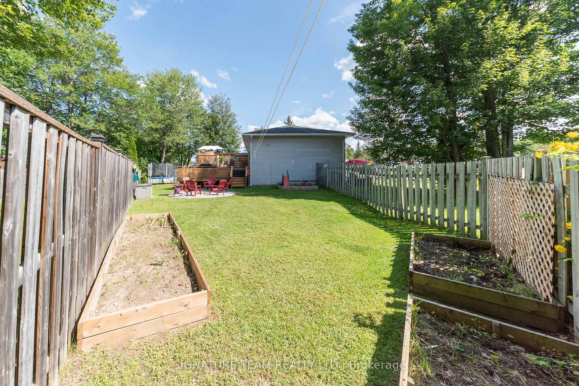 Photo 9 of 21 Lisa Crescent, Petawawa, Petawawa — HOMEH