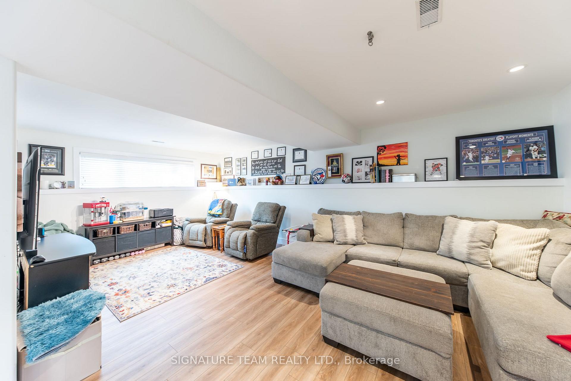 Photo 41 of 21 Lisa Crescent, Petawawa, Petawawa — HOMEH