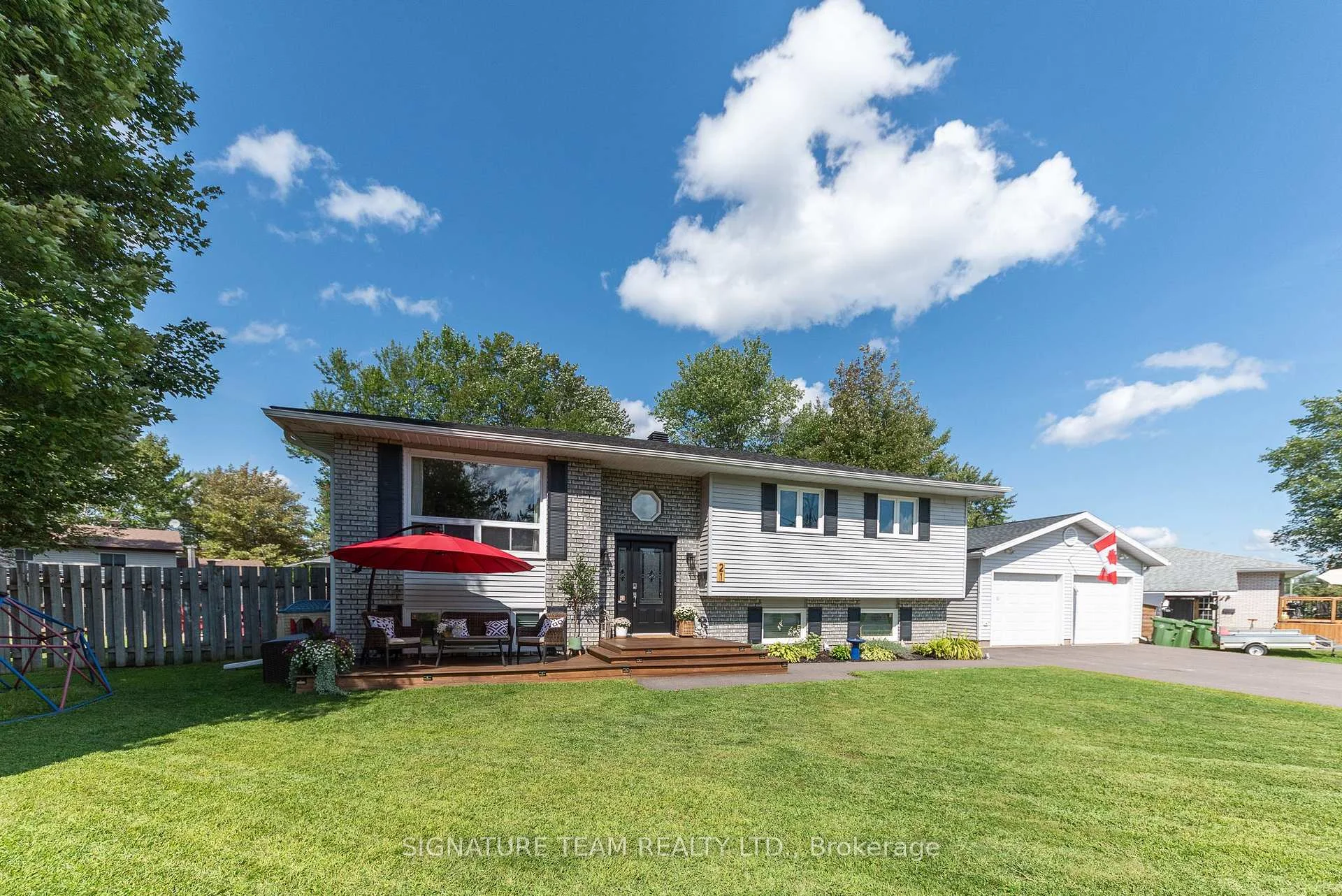 Photo 27 of 21 Lisa Crescent, Petawawa, Petawawa — HOMEH