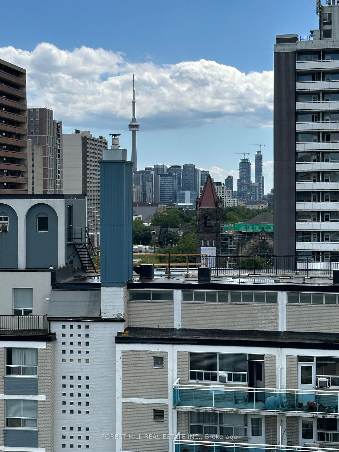 Photo 16 of Unit 1001, 34 Walmer Road, Toronto, The Annex — HOMEH