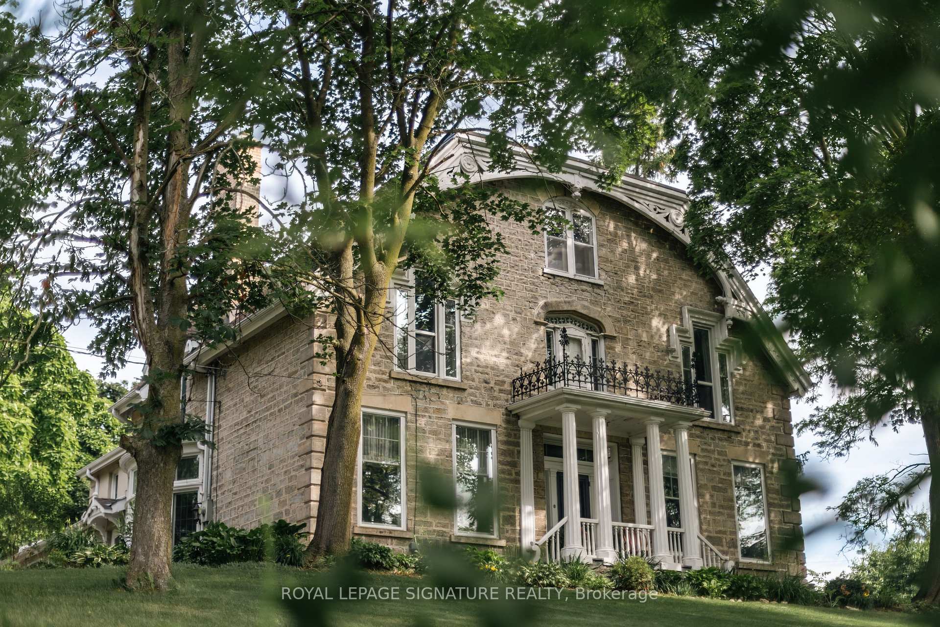 Photo 2 of 127 Jacob Street, Cambridge, Preston Heights — HOMEH