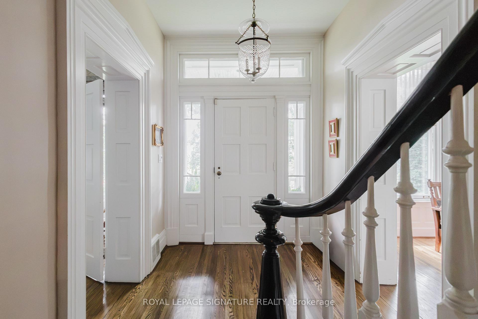 Photo 8 of 127 Jacob Street, Cambridge, Preston Heights — HOMEH