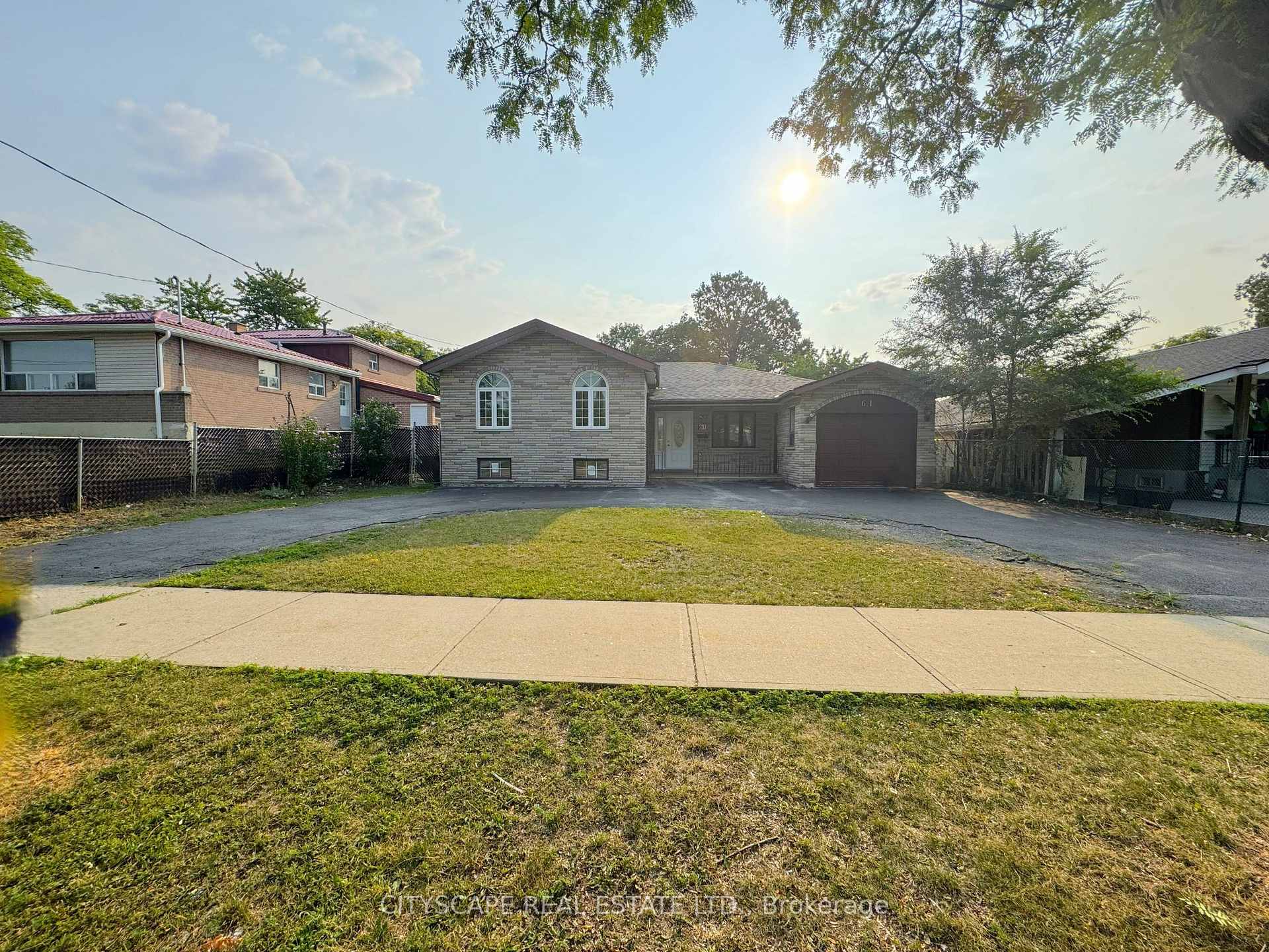 Photo 1 of 61 Bloomington Crescent, North York, Black Creek — HOMEH