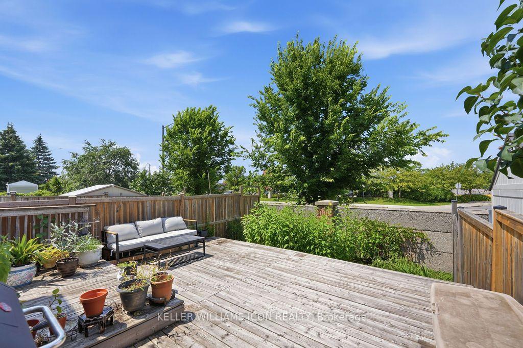 Photo 36 of 15 Locheland Crescent, Ottawa, Barrhaven East — HOMEH