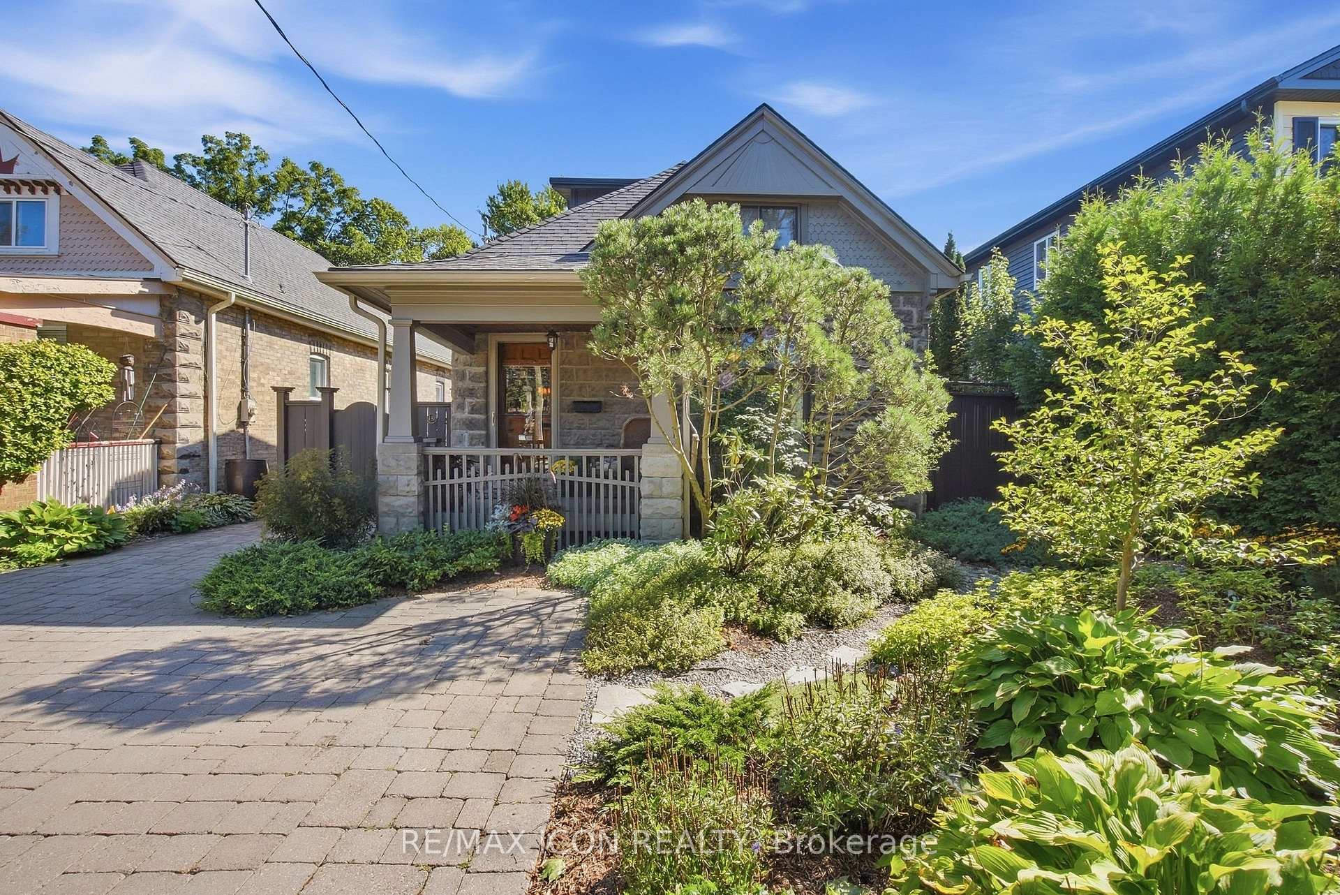 Photo 1 of 437 Emery Street E, London, South G — HOMEH