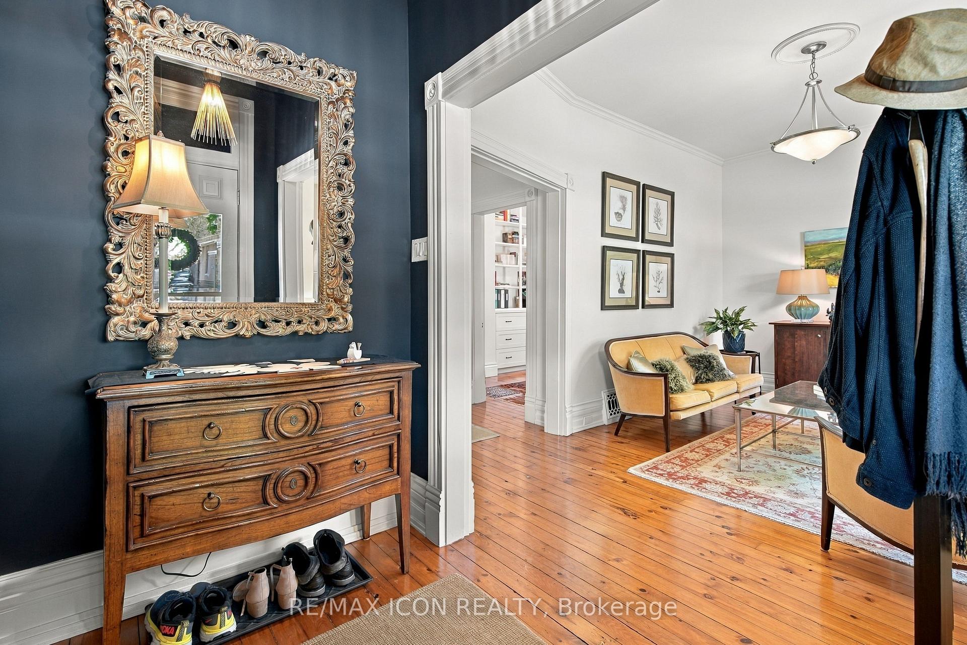 Photo 8 of 437 Emery Street E, London, South G — HOMEH