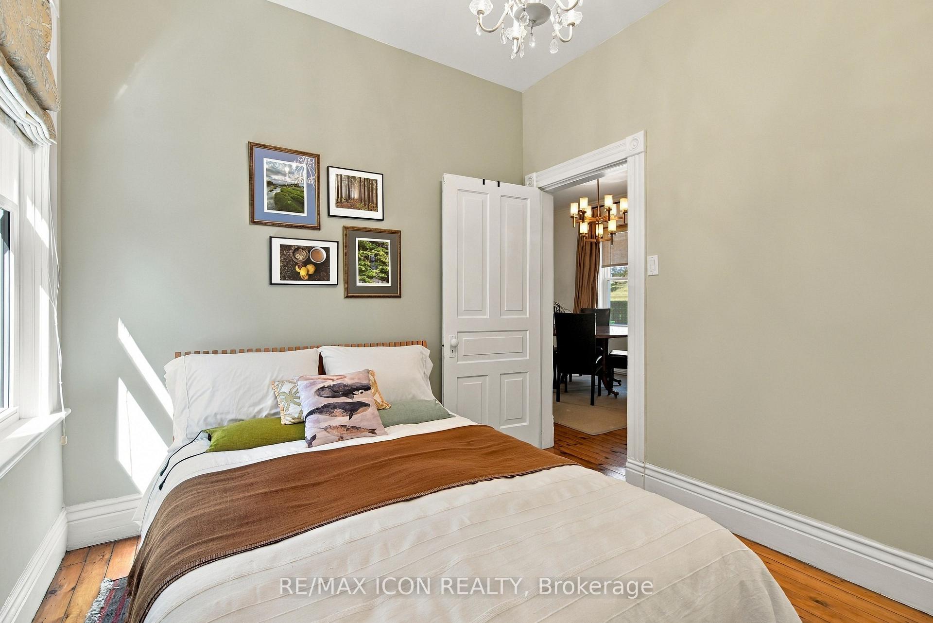 Photo 27 of 437 Emery Street E, London, South G — HOMEH