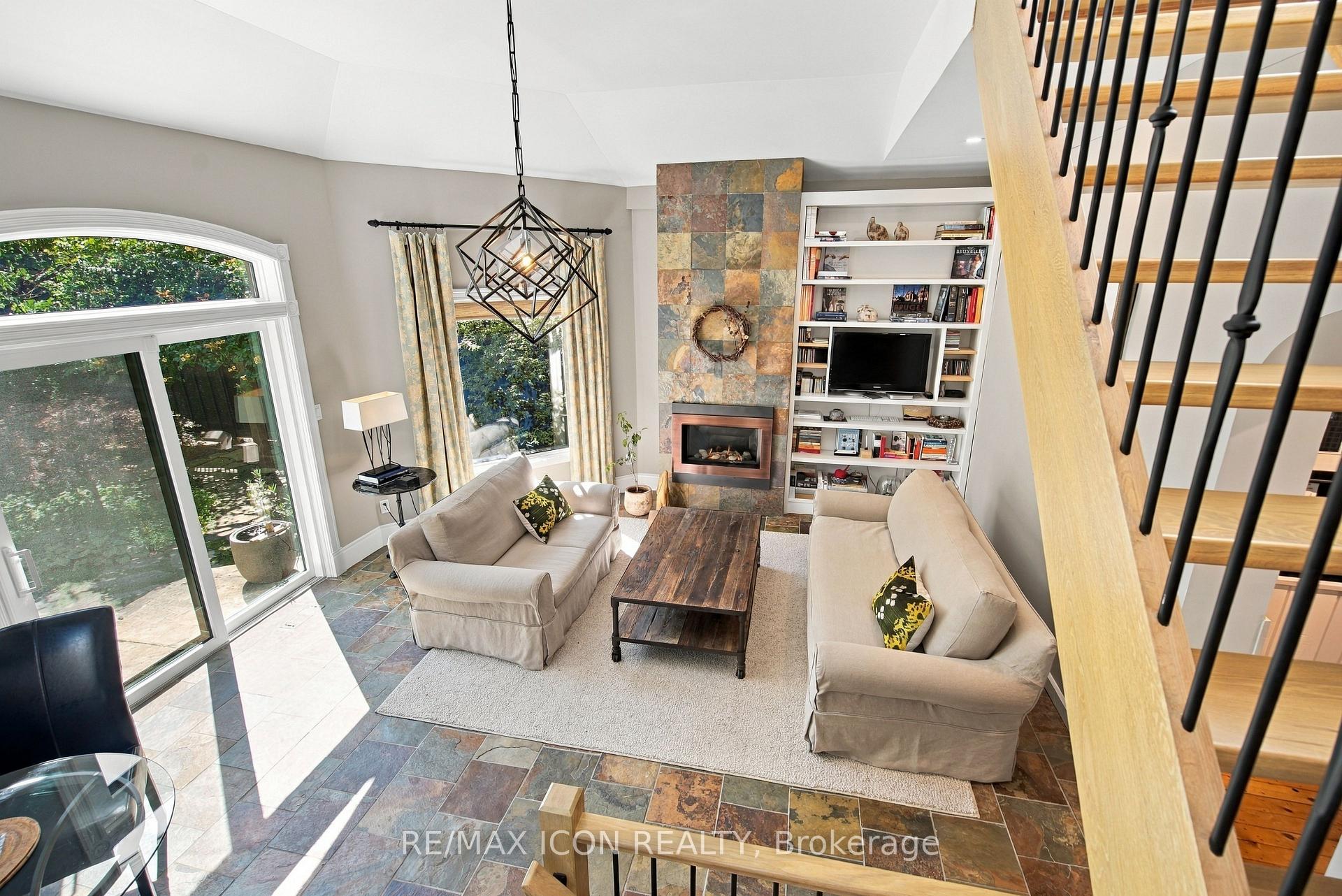Photo 41 of 437 Emery Street E, London, South G — HOMEH