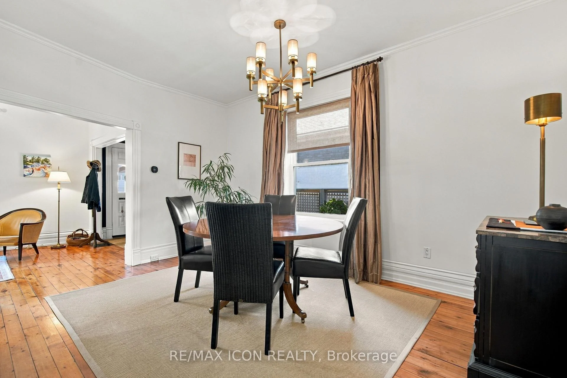 Photo 18 of 437 Emery Street E, London, South G — HOMEH