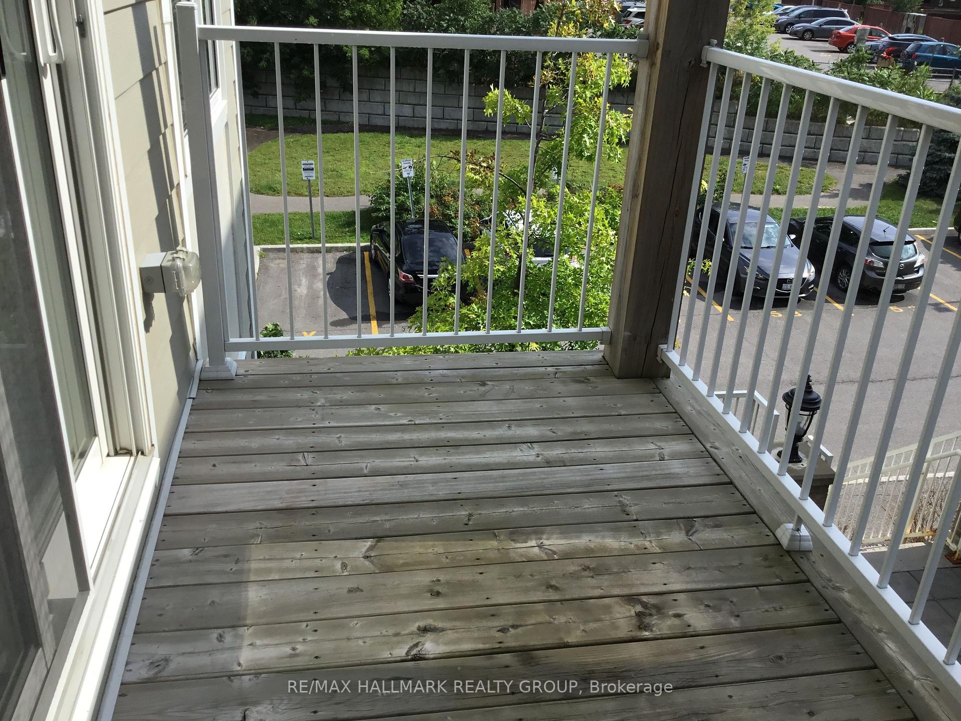 Photo 12 of Unit E, 861 Blackcomb Private, Ottawa, Elmvale Acres — HOMEH