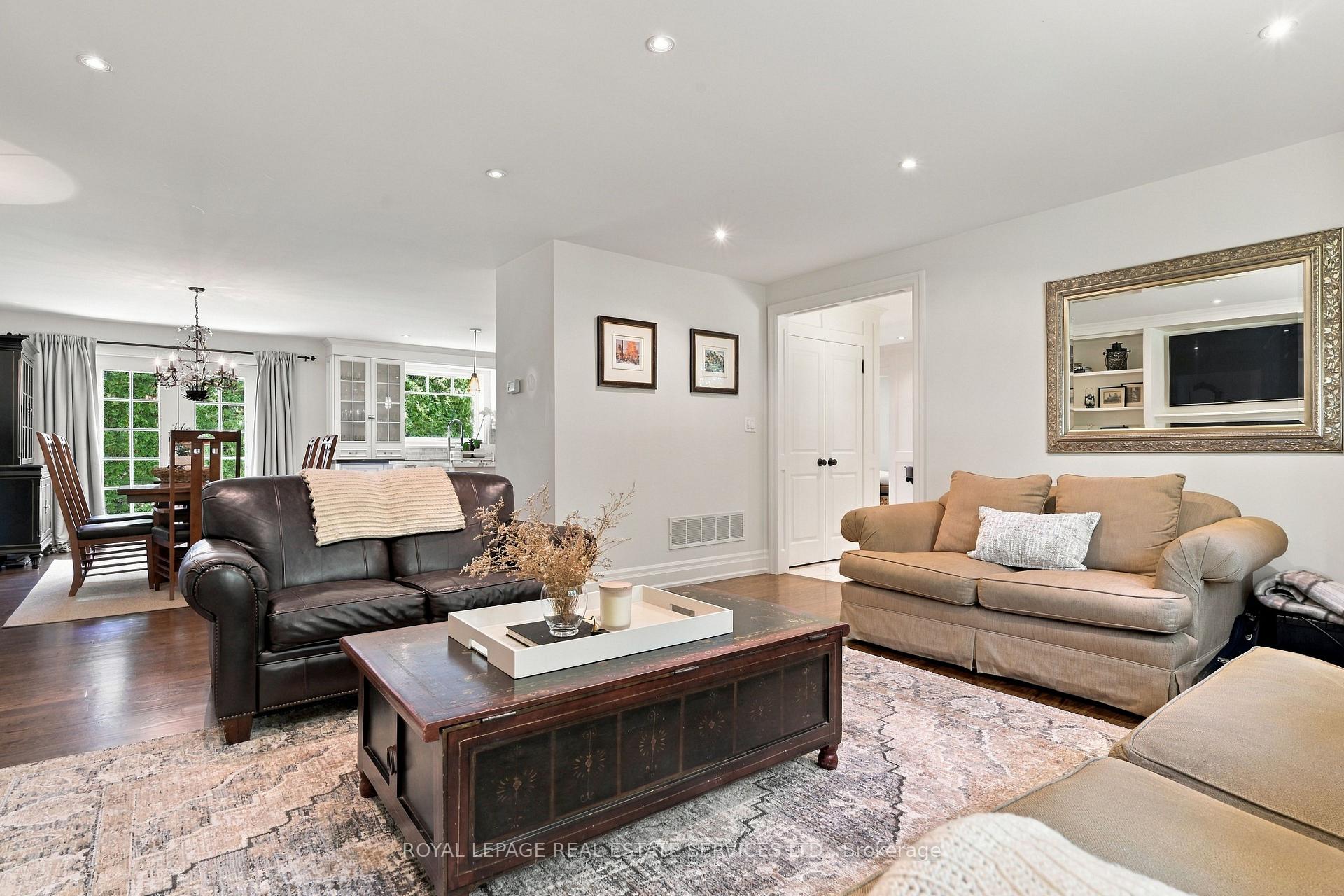 Photo 11 of 125 Ulster Drive, Oakville, Bronte — HOMEH