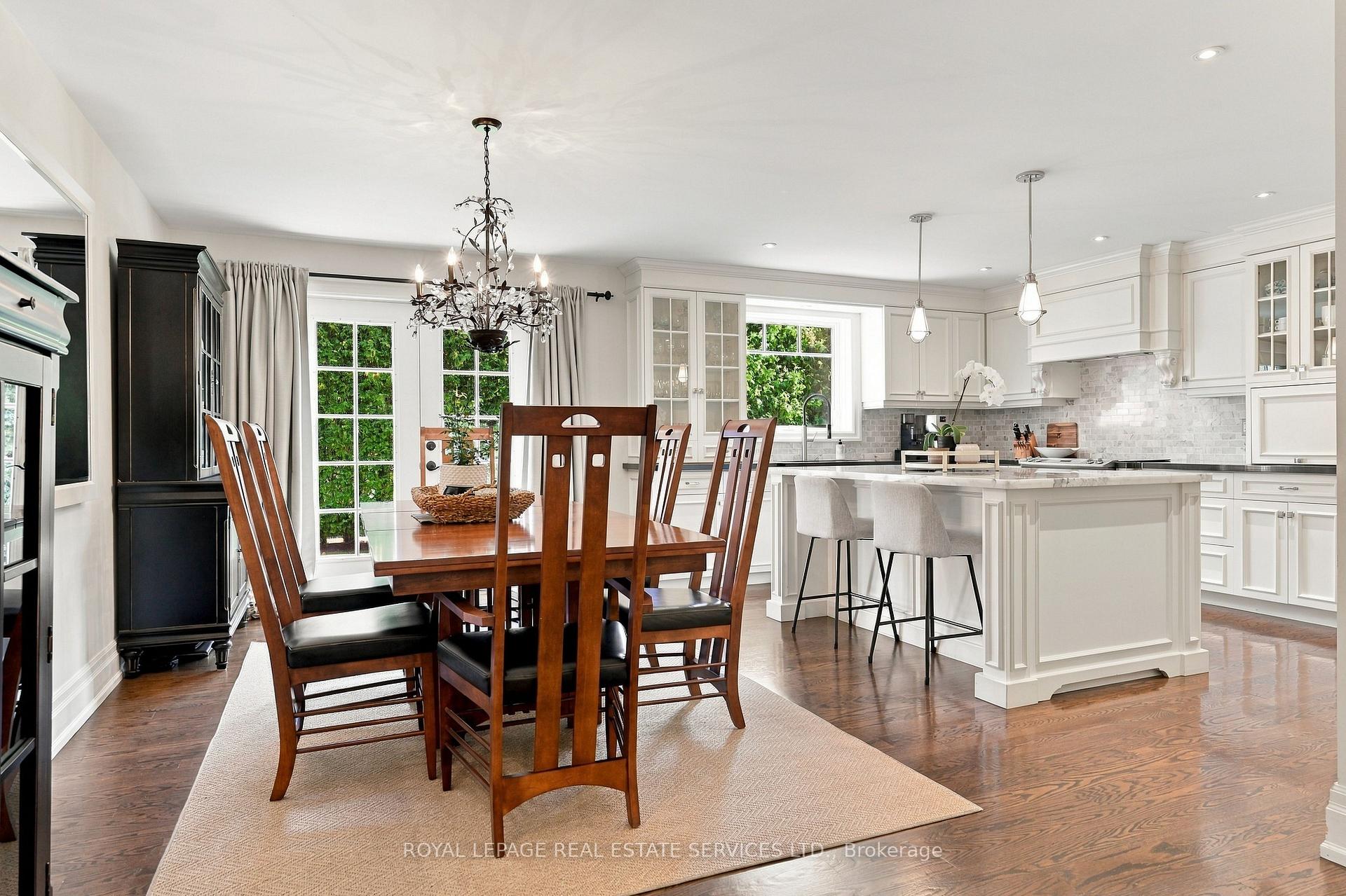 Photo 12 of 125 Ulster Drive, Oakville, Bronte — HOMEH