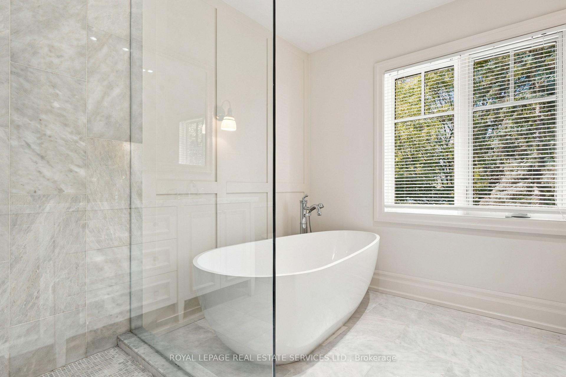 Photo 28 of 125 Ulster Drive, Oakville, Bronte — HOMEH