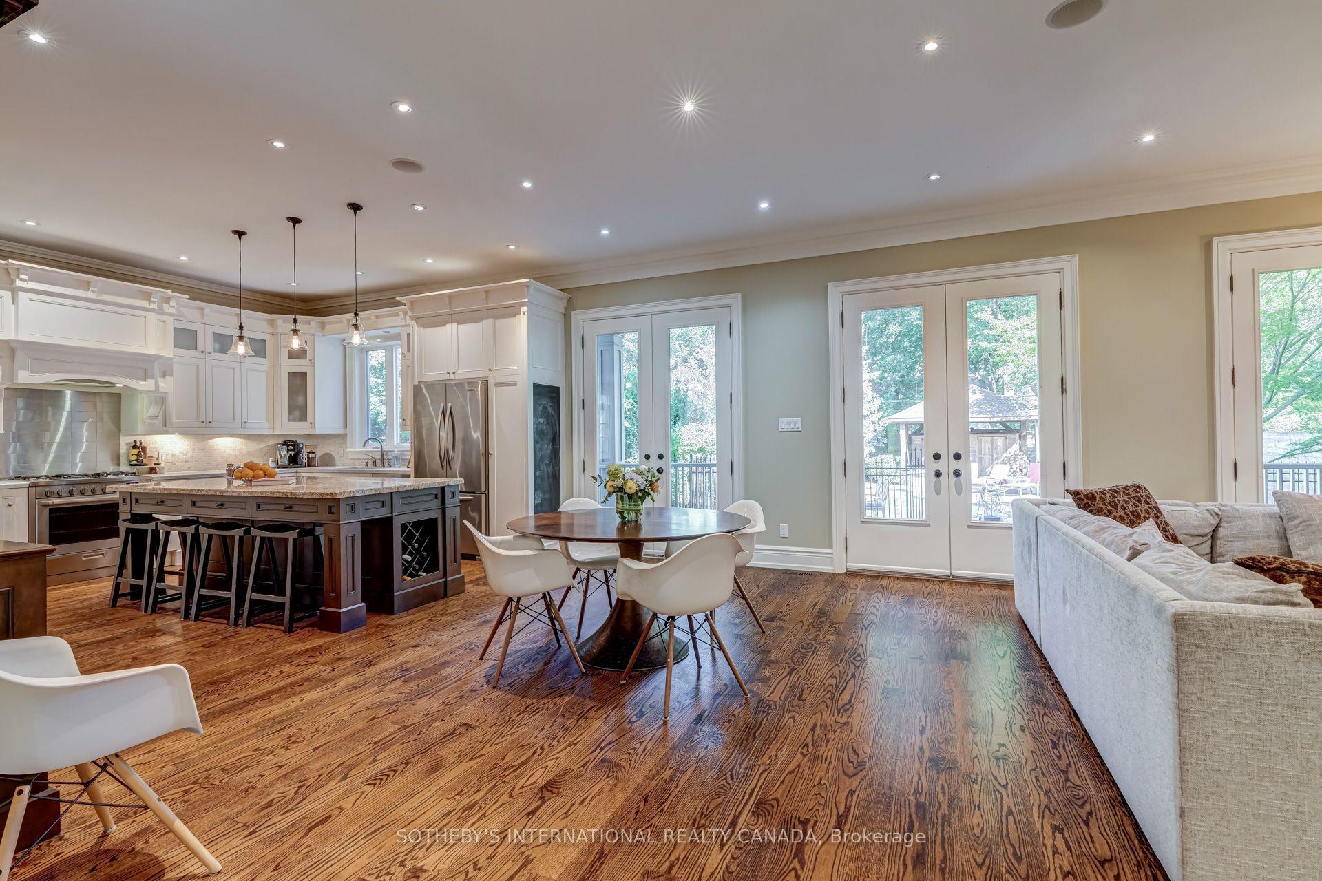 Photo 11 of 36 Mattice Road, Etobicoke, Islington-City Centre West — HOMEH