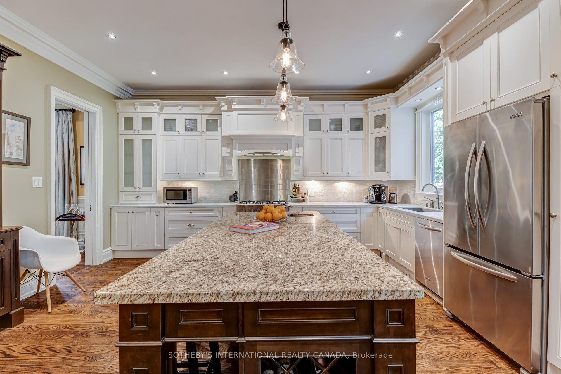 Photo 16 of 36 Mattice Road, Etobicoke, Islington-City Centre West — HOMEH