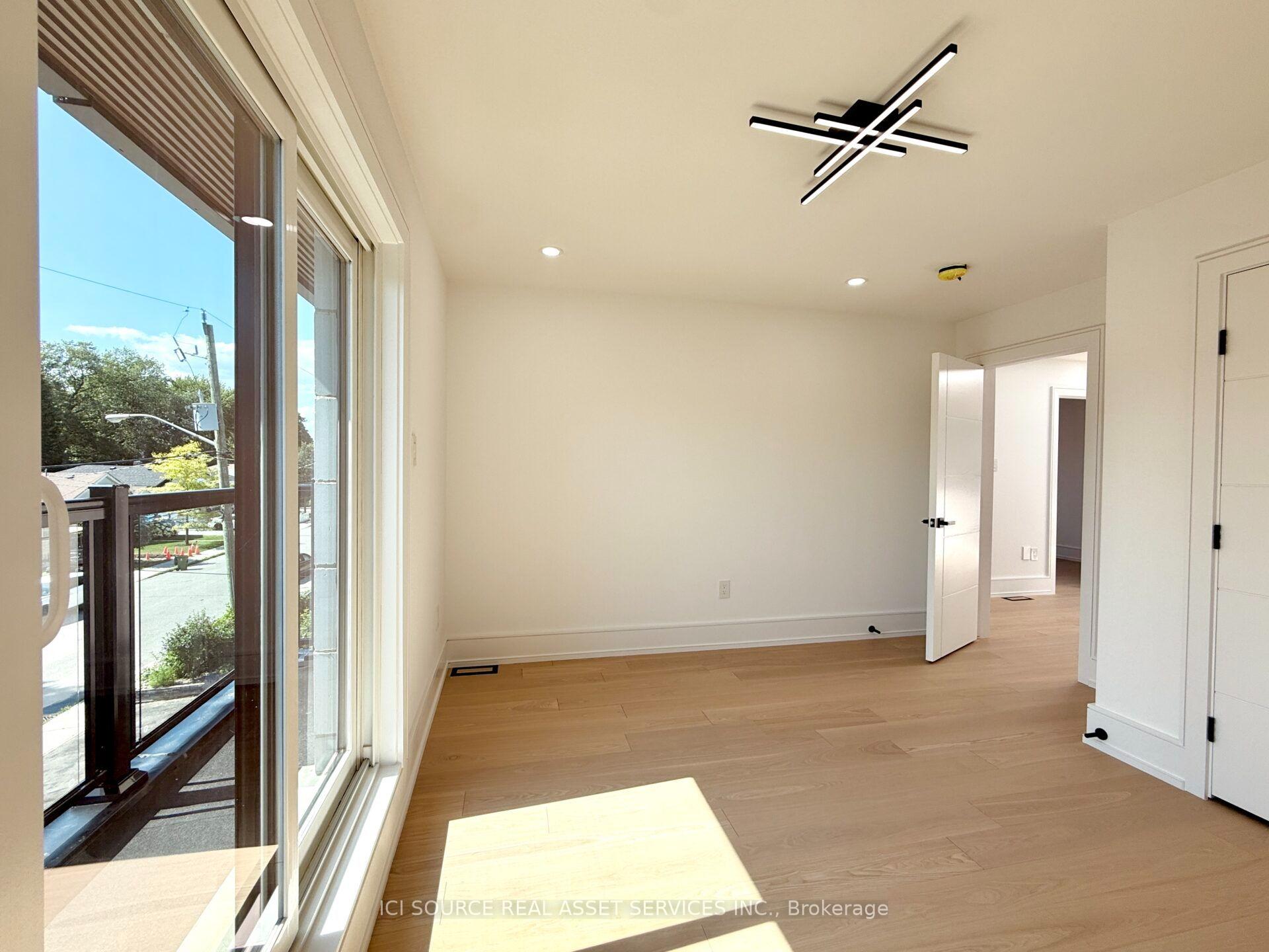 Photo 26 of 21 Vanbrugh Avenue, Scarborough, Birchcliffe-Cliffside — HOMEH