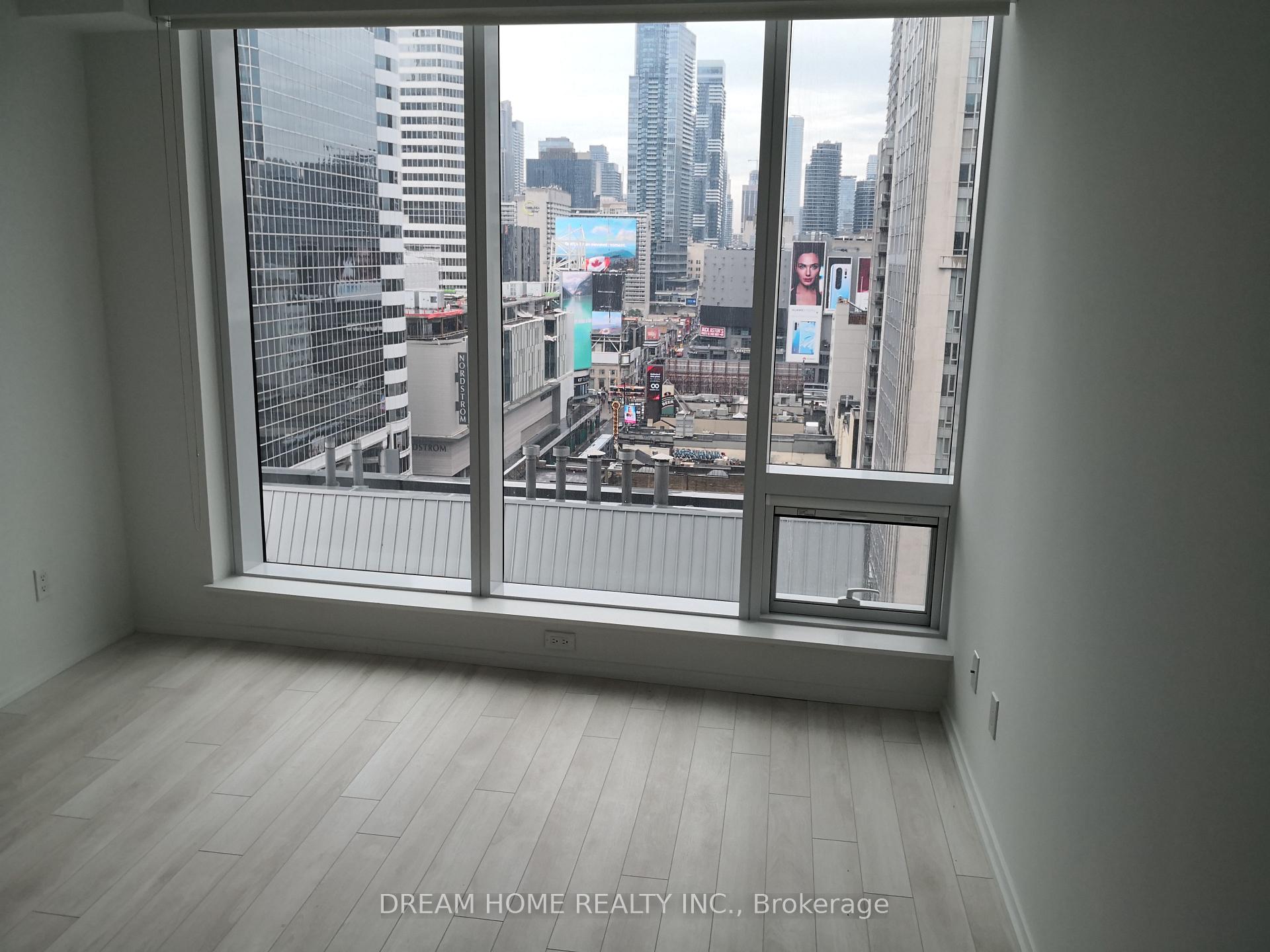 Photo 8 of Unit 1301, 197 Yonge Street, Toronto, Church-Yonge Corridor — HOMEH