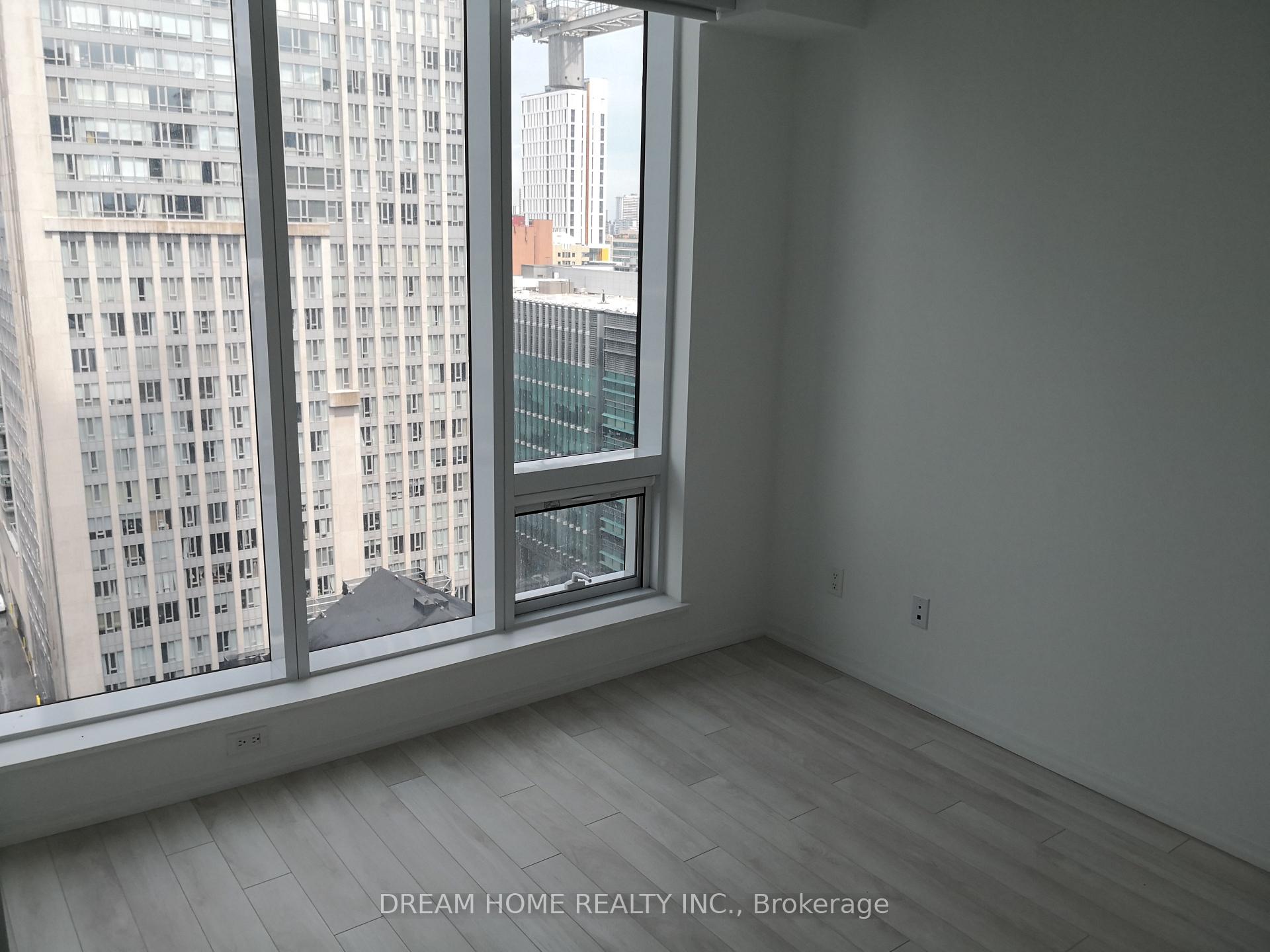 Photo 10 of Unit 1301, 197 Yonge Street, Toronto, Church-Yonge Corridor — HOMEH