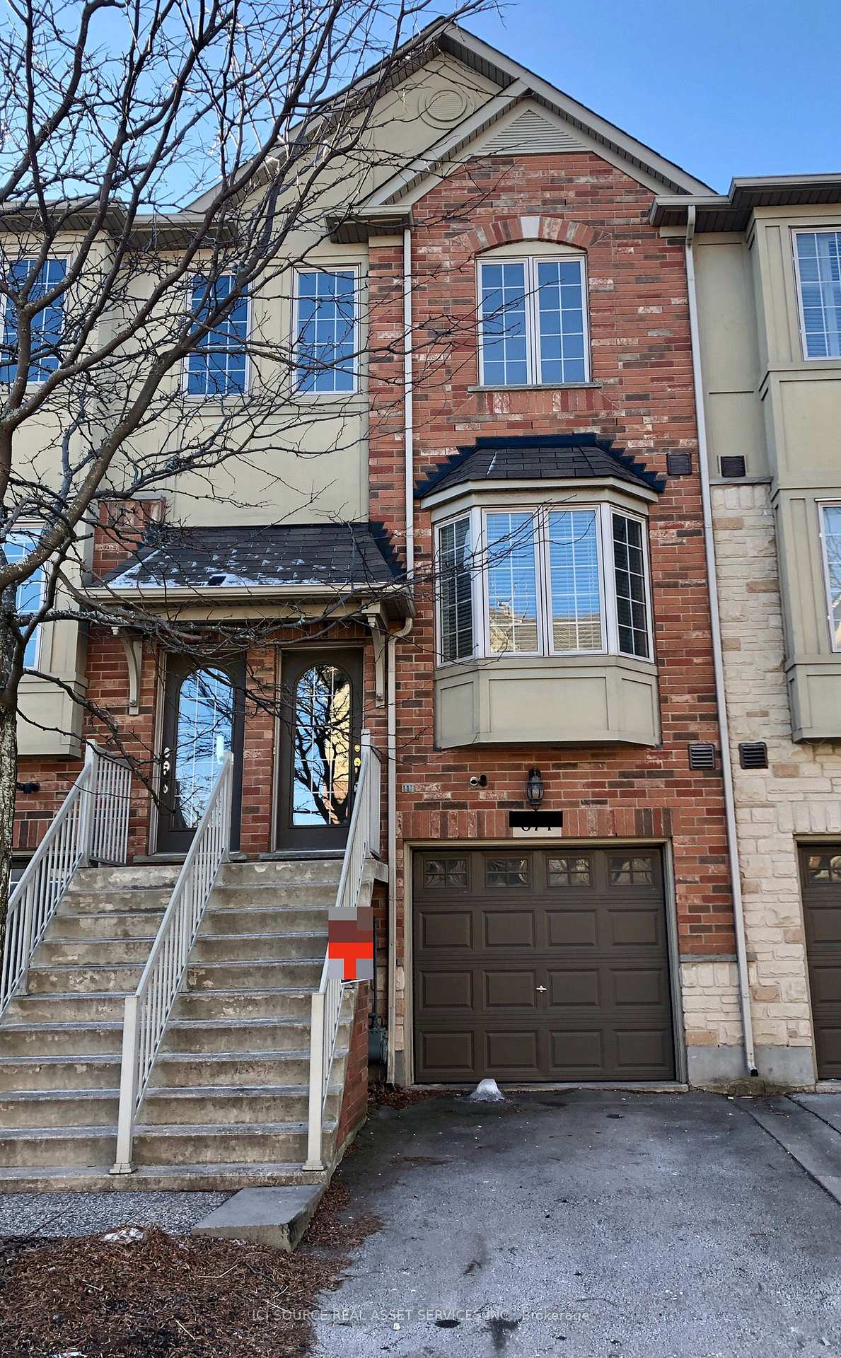 Photo 1 of 674 Rowley Common, Burlington, Appleby — HOMEH