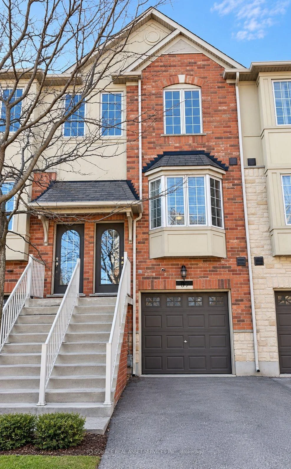 Photo of 674 Rowley Common