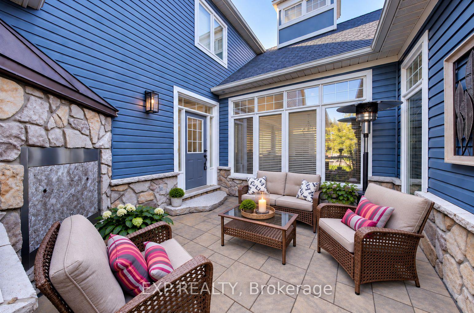 Photo 4 of 63 Silver Crescent, Collingwood — HOMEH
