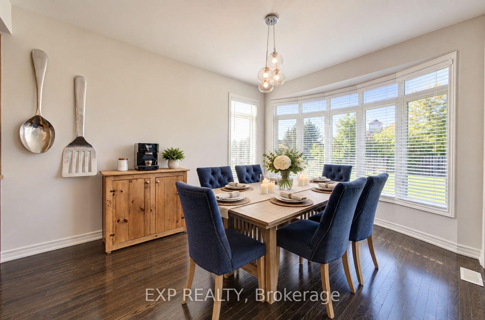 Photo 10 of 63 Silver Crescent, Collingwood — HOMEH