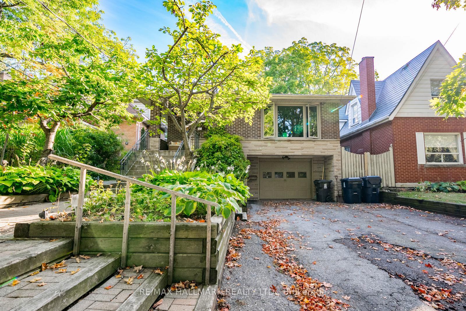 Photo 4 of 55 Larwood Boulevard, Scarborough, Cliffcrest — HOMEH