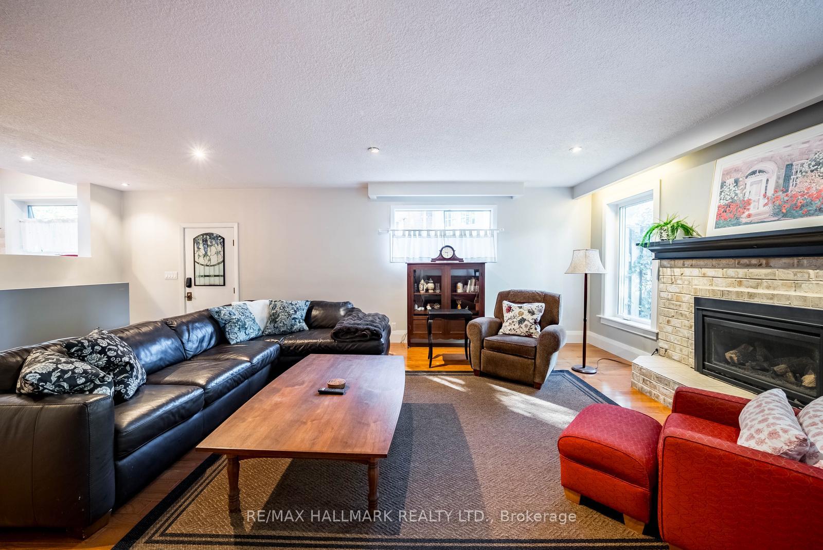 Photo 27 of 55 Larwood Boulevard, Scarborough, Cliffcrest — HOMEH