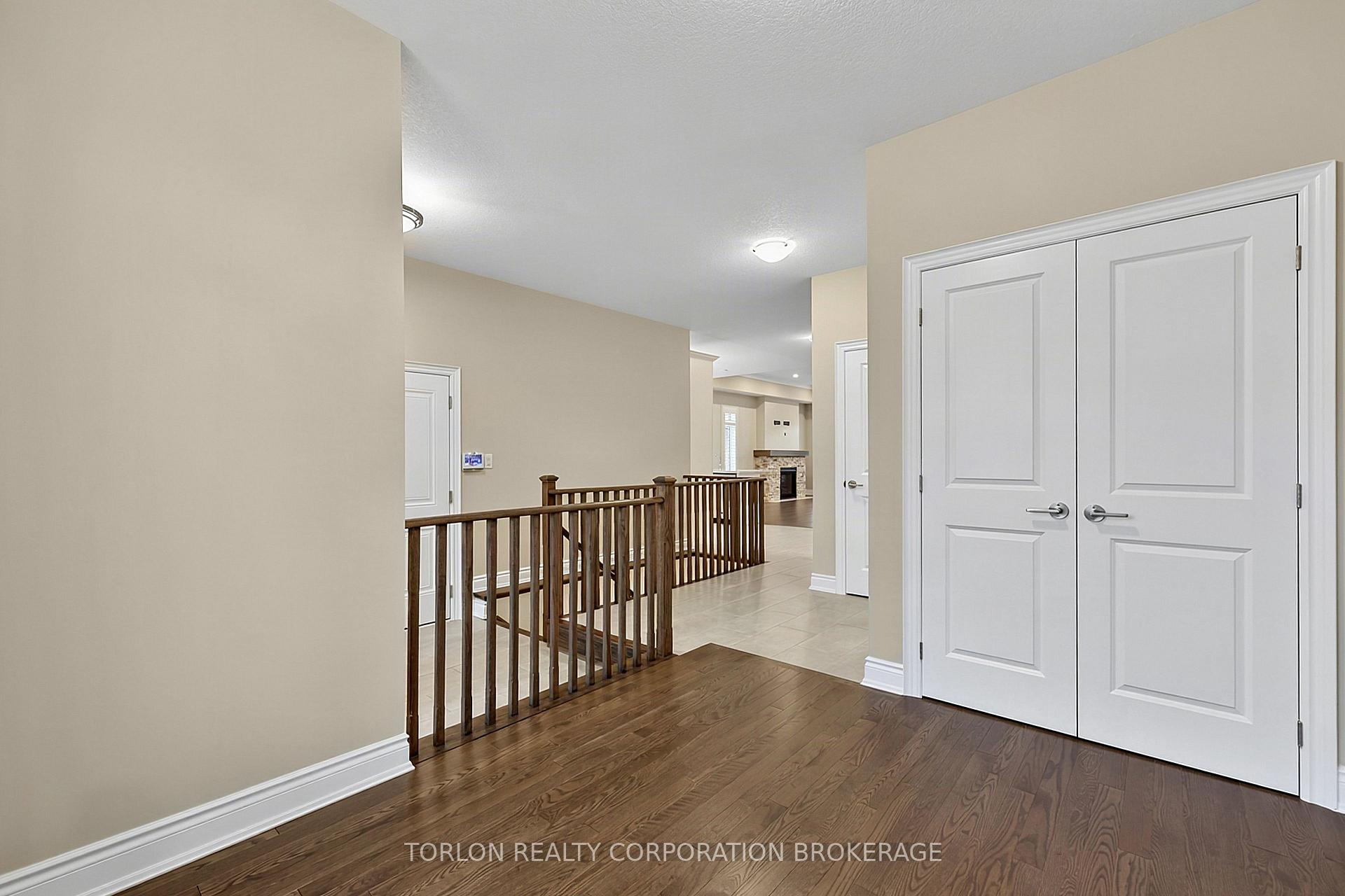 Photo 13 of Unit 4, 76 Summerhill Drive, New Tecumseth, Rural New Tecumseth — HOMEH