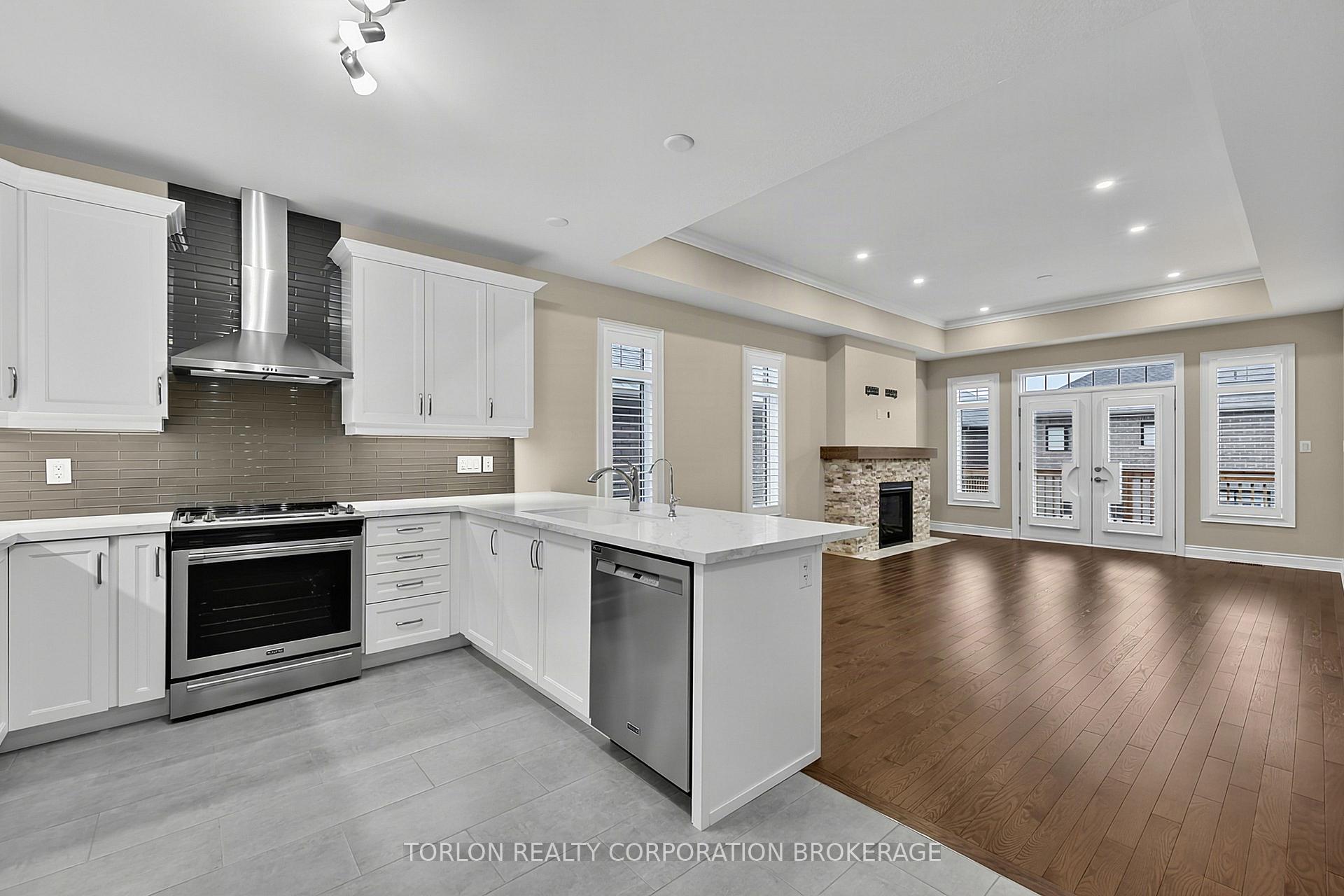 Photo 16 of Unit 4, 76 Summerhill Drive, New Tecumseth, Rural New Tecumseth — HOMEH