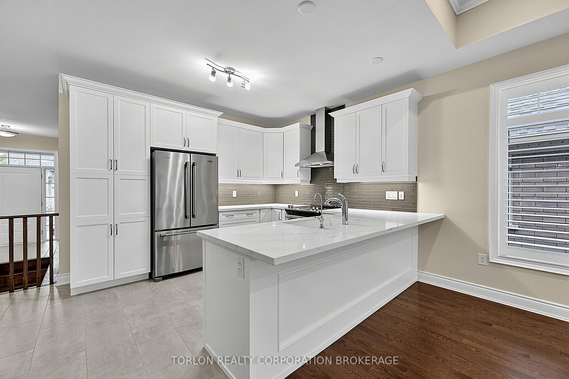 Photo 17 of Unit 4, 76 Summerhill Drive, New Tecumseth, Rural New Tecumseth — HOMEH