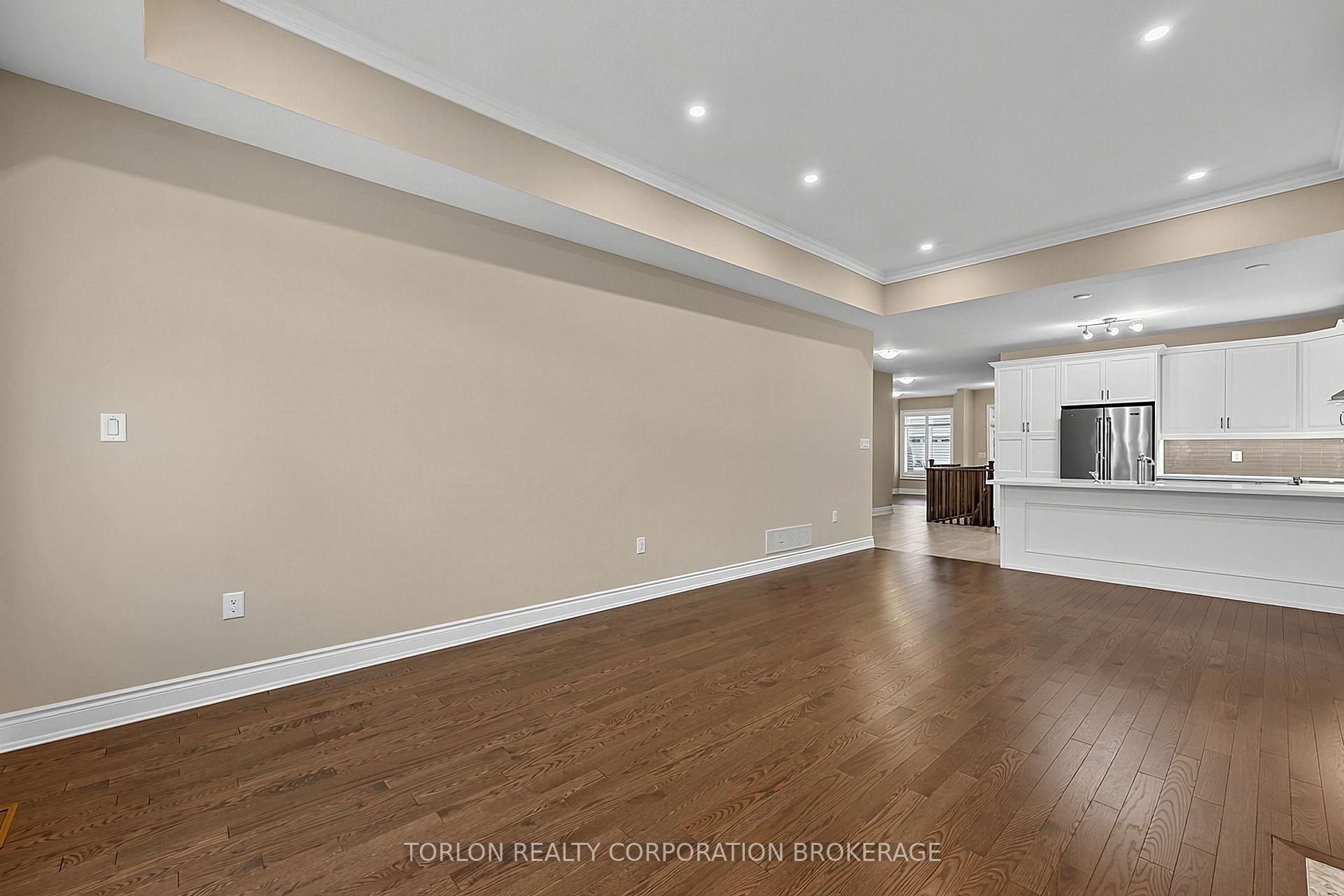 Photo 29 of Unit 4, 76 Summerhill Drive, New Tecumseth, Rural New Tecumseth — HOMEH