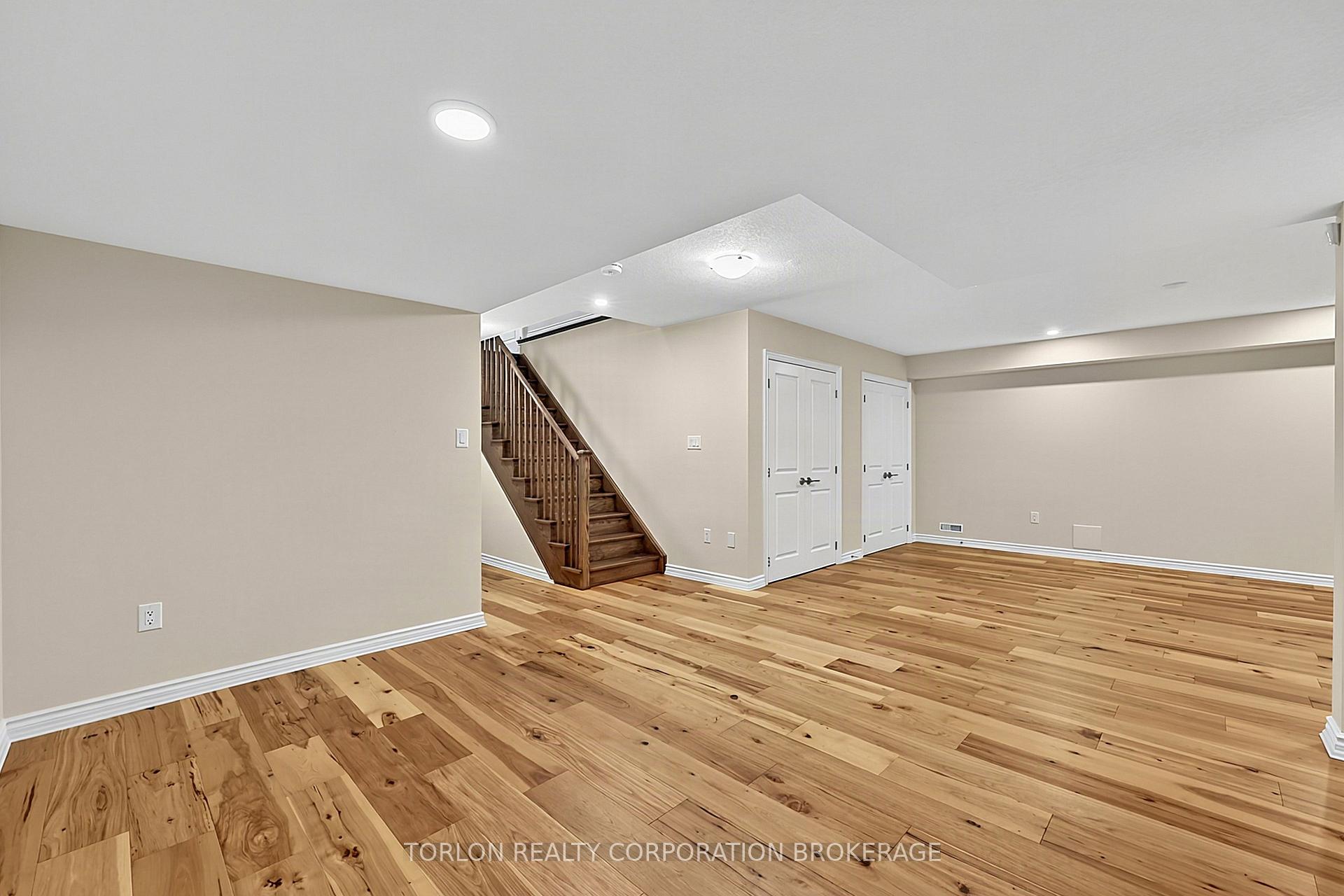 Photo 40 of Unit 4, 76 Summerhill Drive, New Tecumseth, Rural New Tecumseth — HOMEH