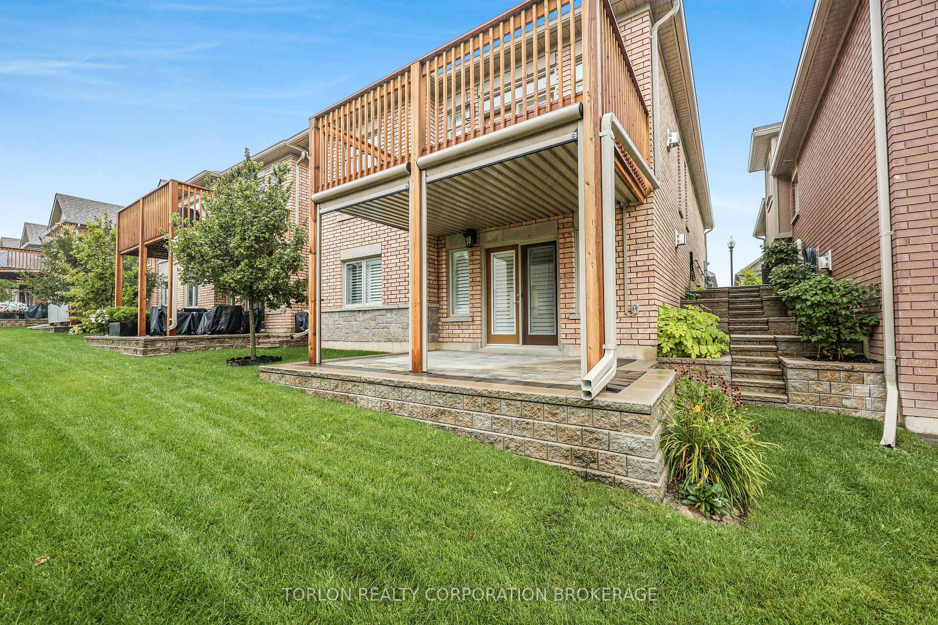 Photo 55 of Unit 4, 76 Summerhill Drive, New Tecumseth, Rural New Tecumseth — HOMEH